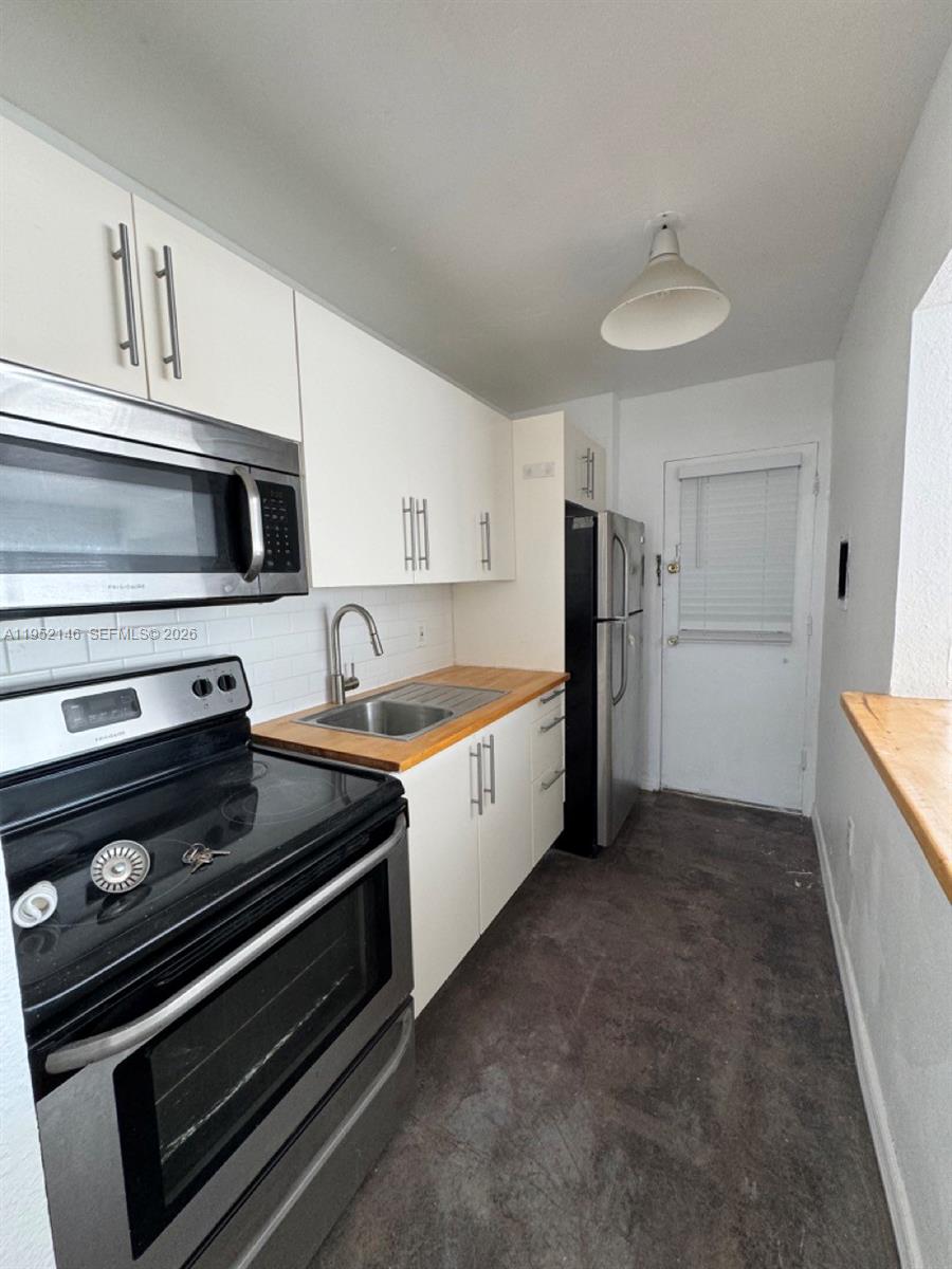 7904 West Dr #101 North Bay Village, FL 33141