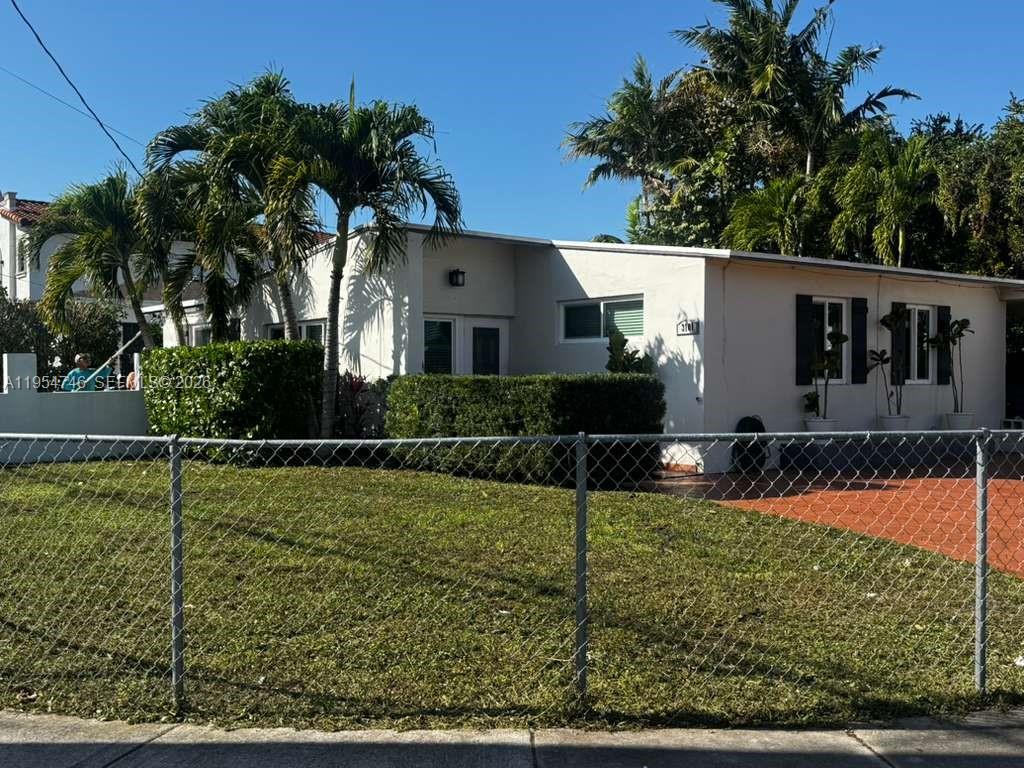 3101 SW 18th St Miami, FL 33145