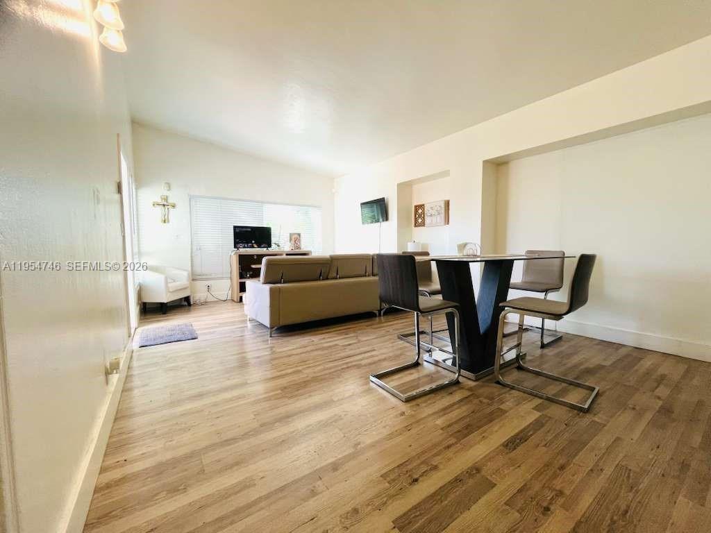 3101 SW 18th St Miami, FL 33145