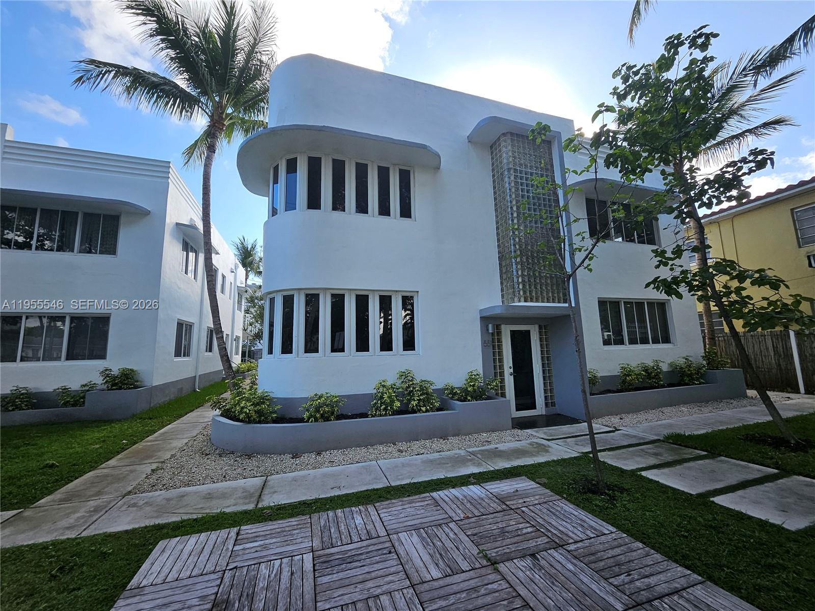 557 Michigan Ave #211 W/PARKING Miami Beach, FL 33139