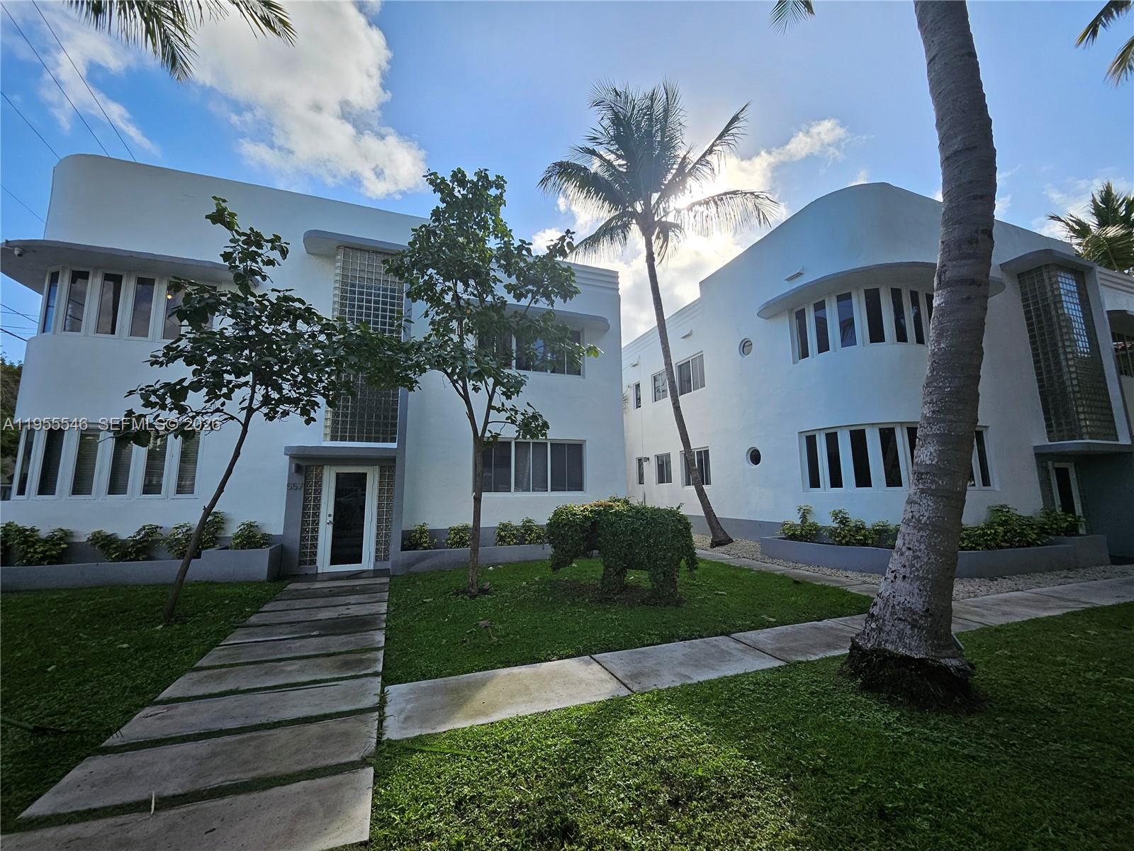 557 Michigan Ave #211 W/PARKING Miami Beach, FL 33139