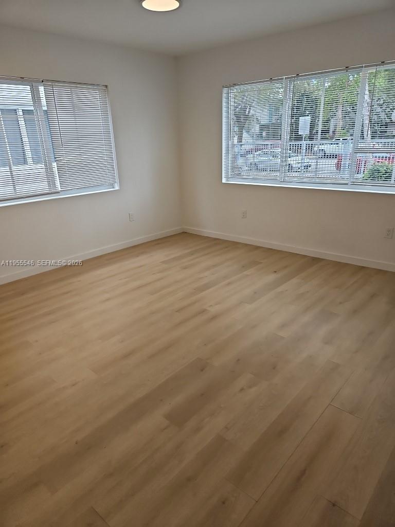 557 Michigan Ave #211 W/PARKING Miami Beach, FL 33139