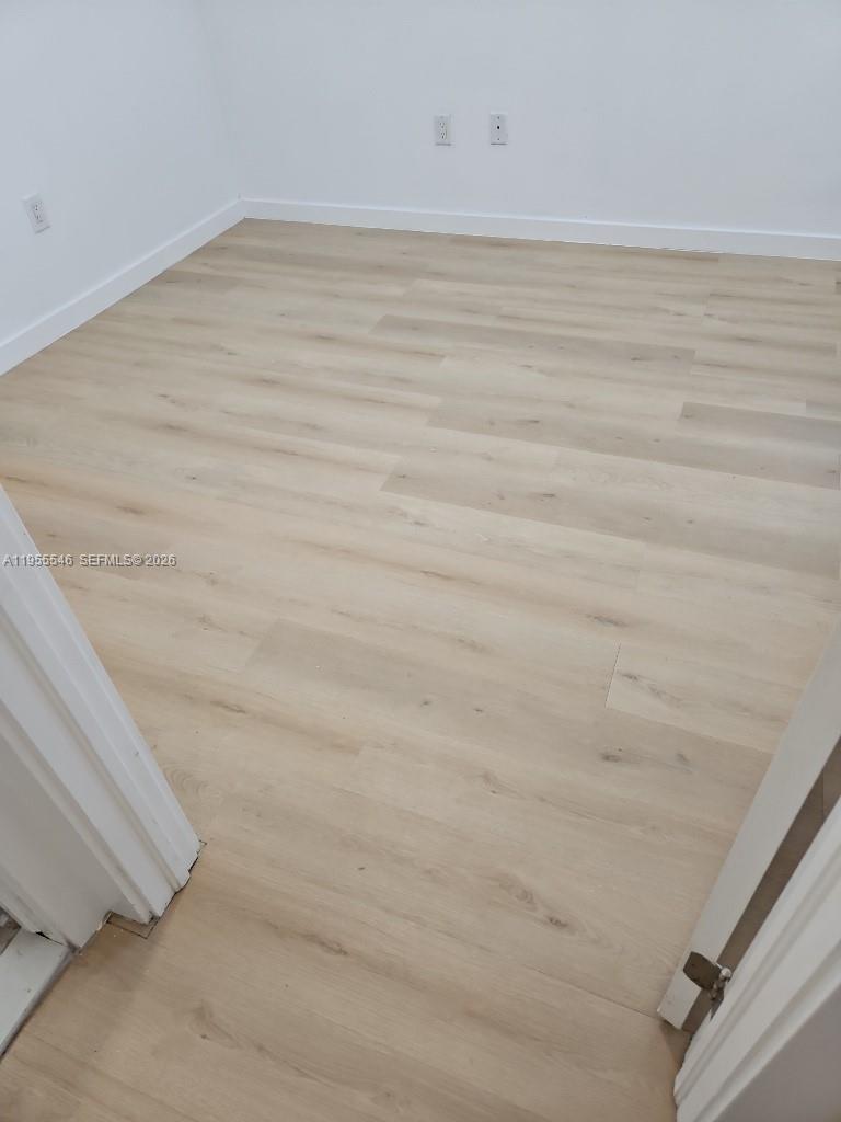 557 Michigan Ave #211 W/PARKING Miami Beach, FL 33139