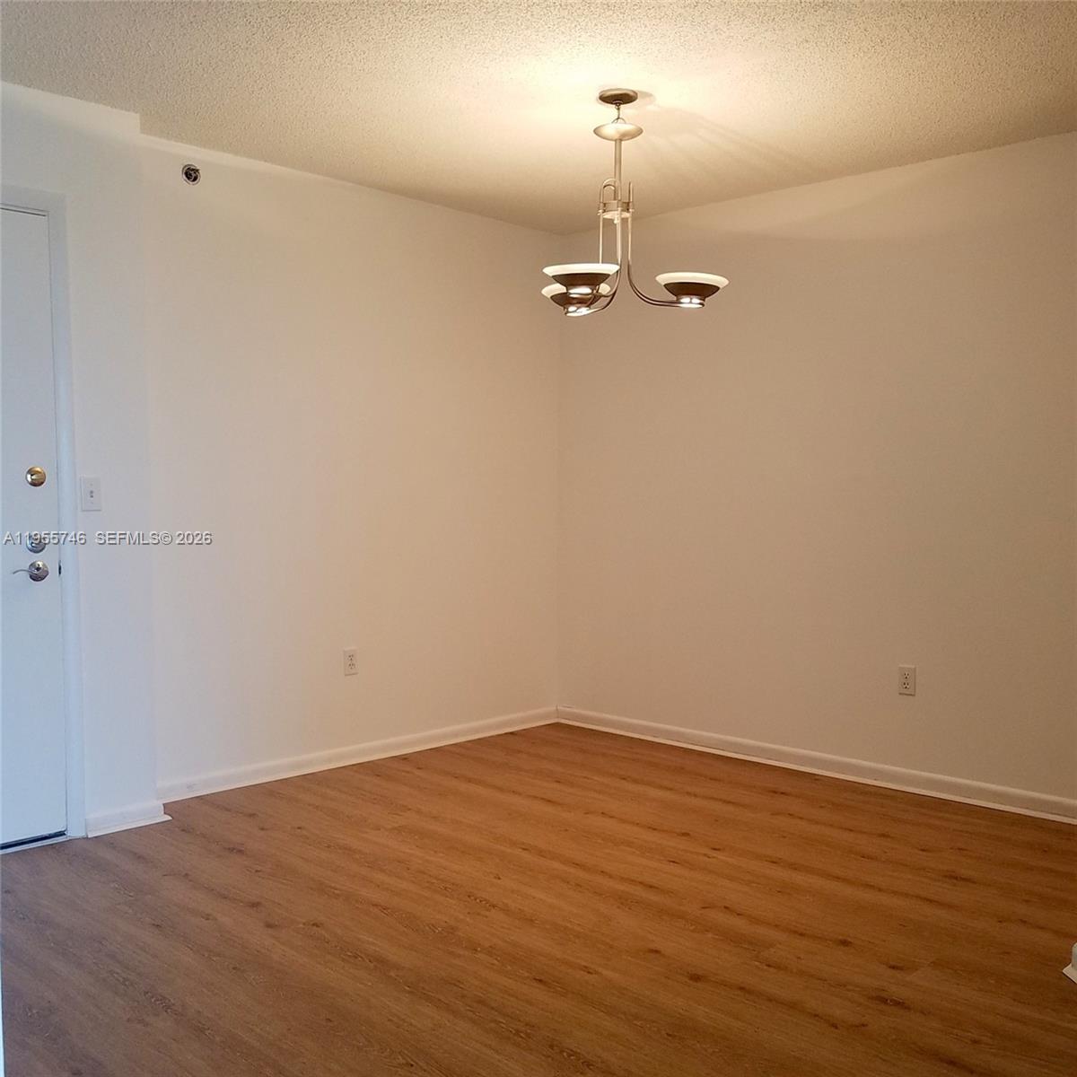 19999 E Country Clb Dr #1505