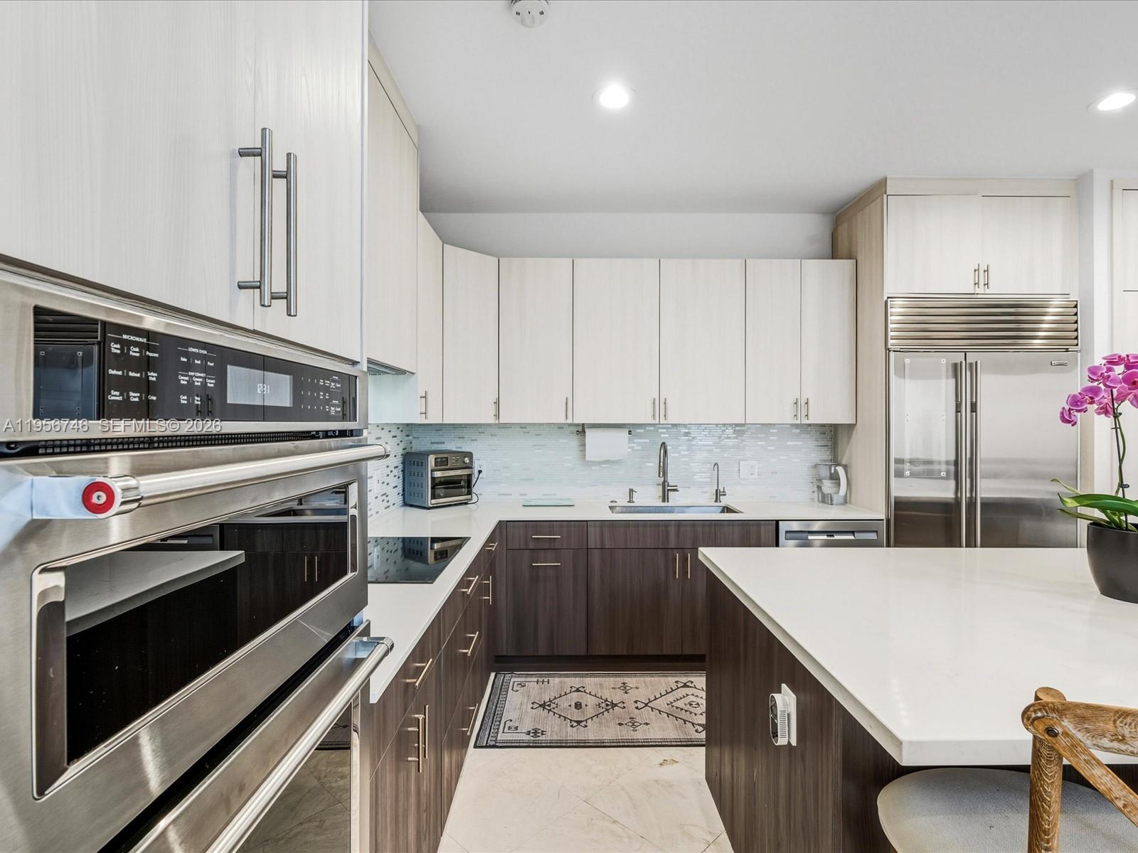 3960 194th Trl Sunny Isles Beach, FL 33160