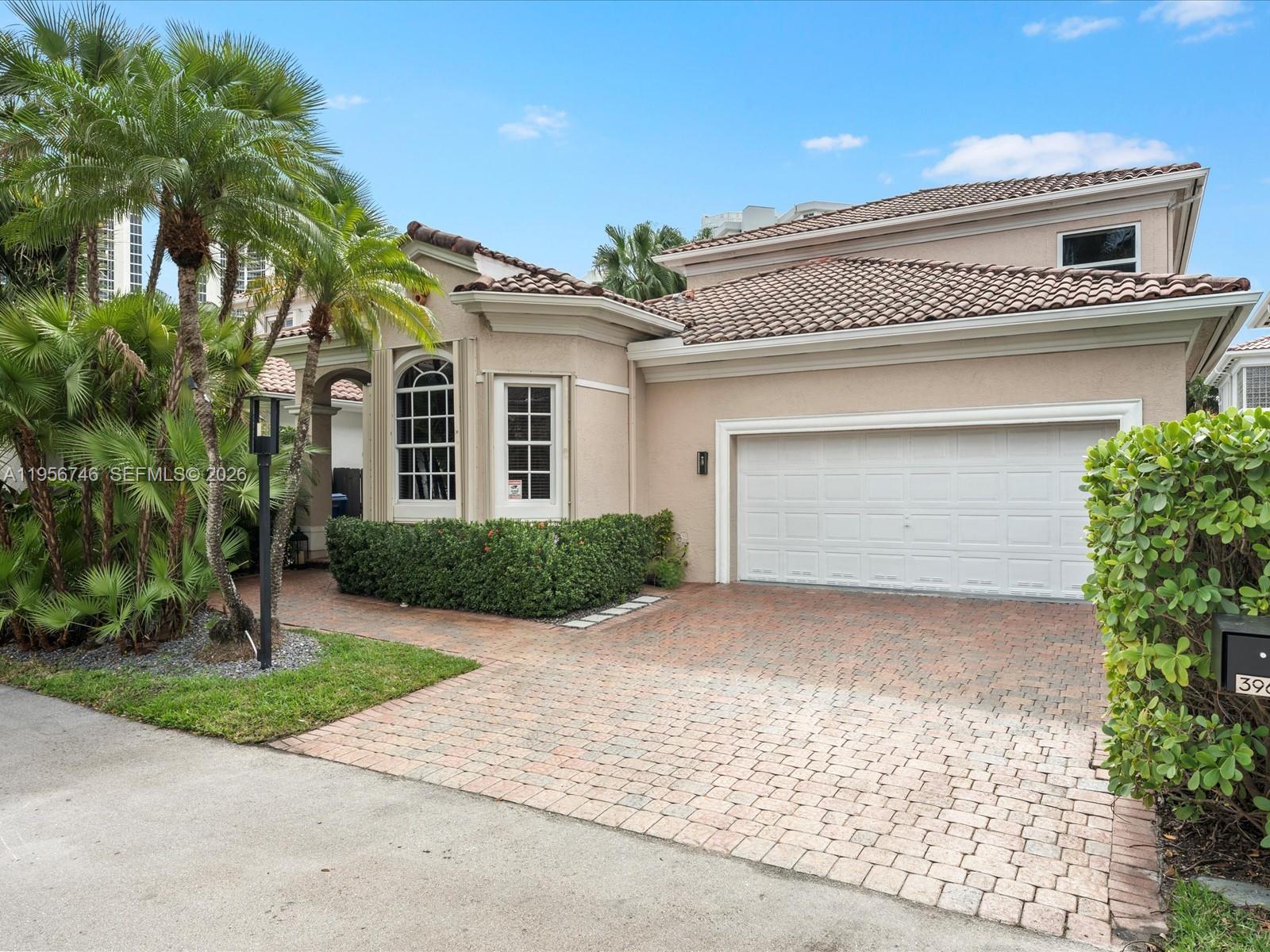 3960 194th Trl Sunny Isles Beach, FL 33160