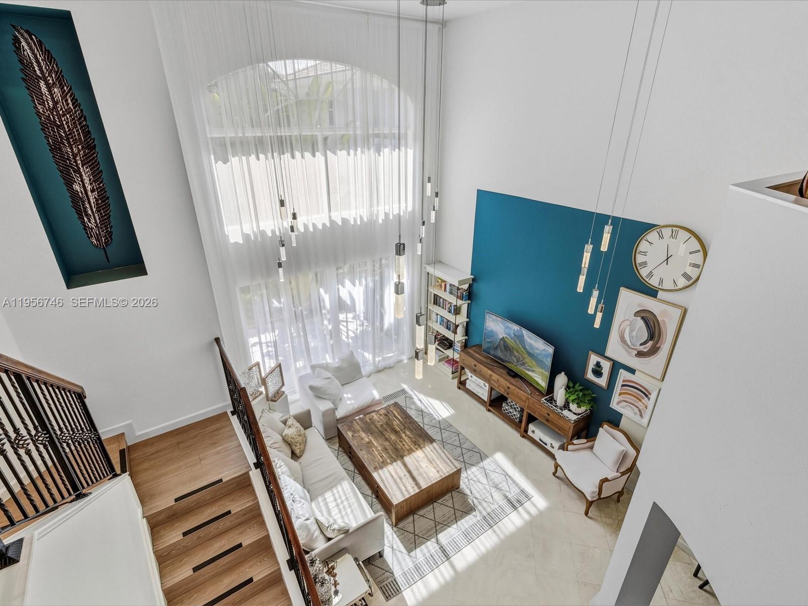 3960 194th Trl Sunny Isles Beach, FL 33160