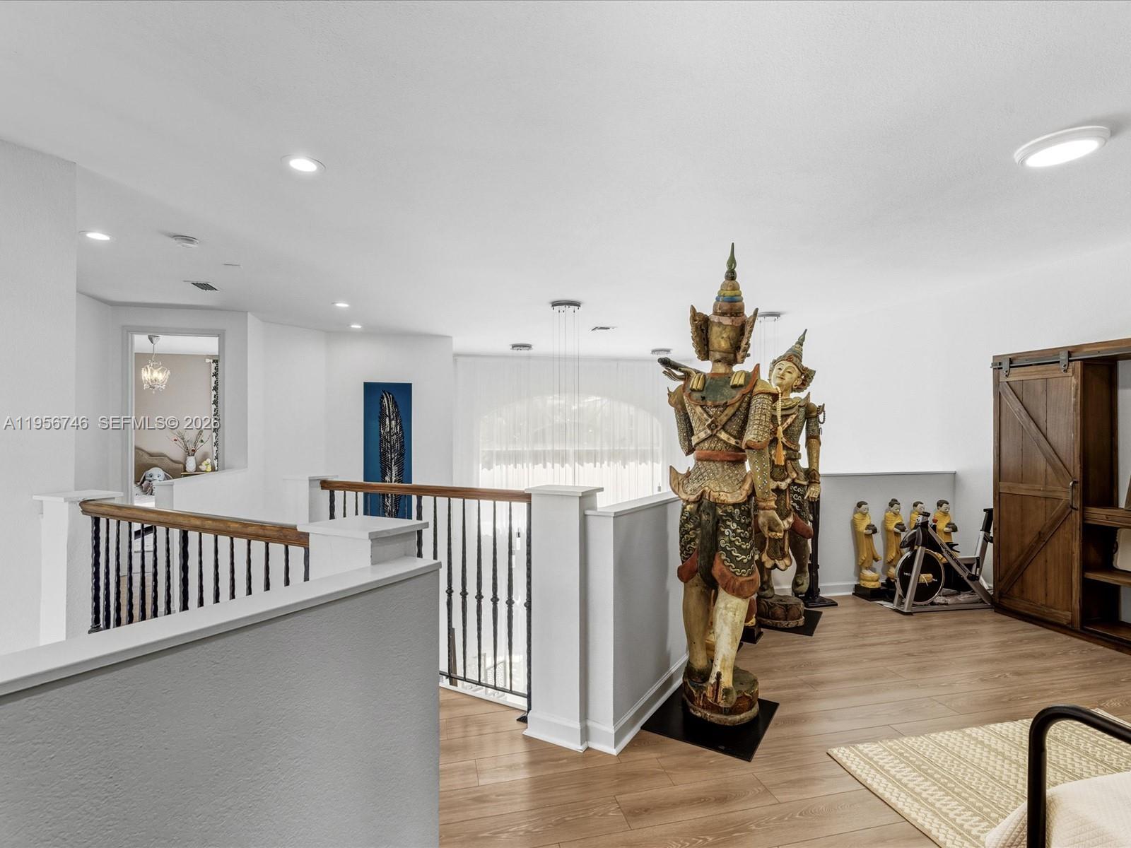 3960 194th Trl Sunny Isles Beach, FL 33160