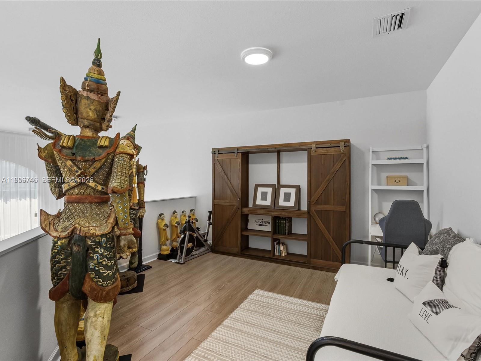 3960 194th Trl Sunny Isles Beach, FL 33160