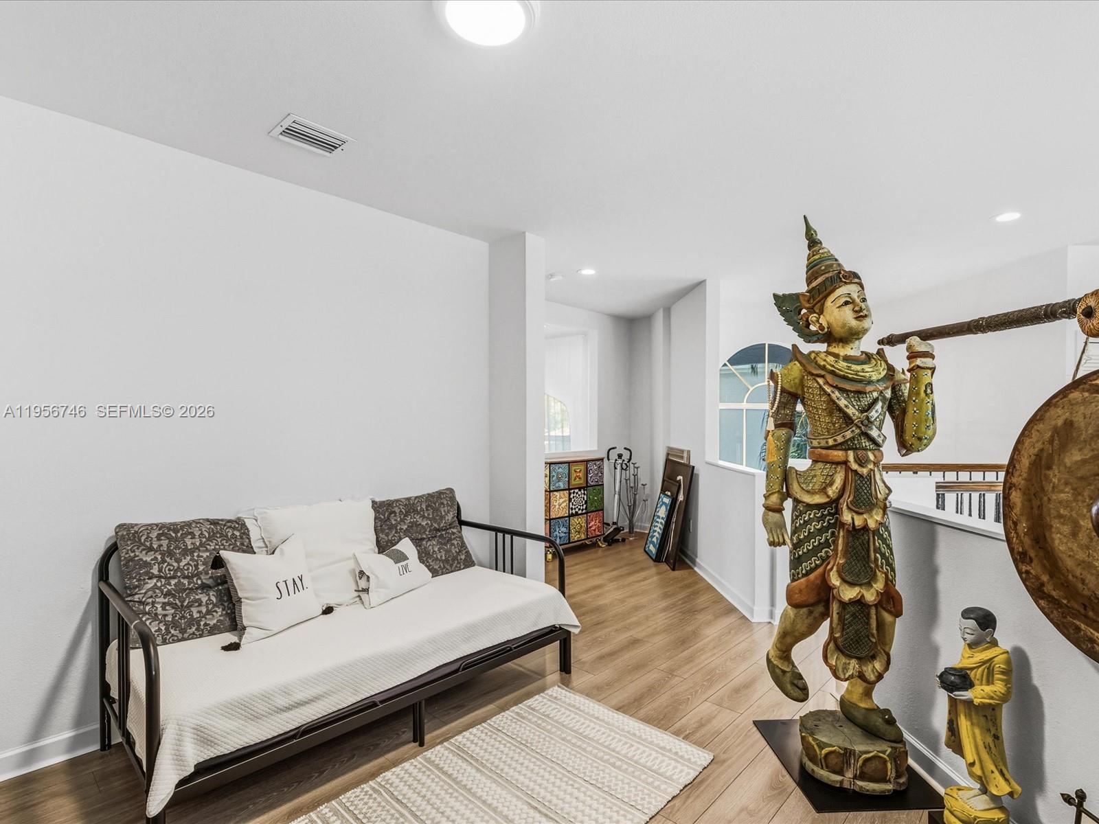 3960 194th Trl Sunny Isles Beach, FL 33160