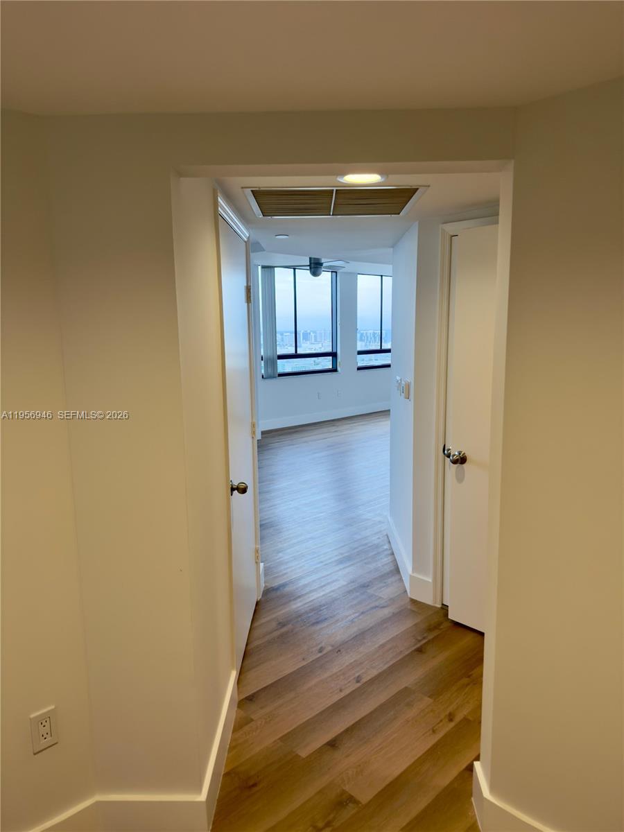 1330 West Ave #3007 Miami Beach, FL 33139