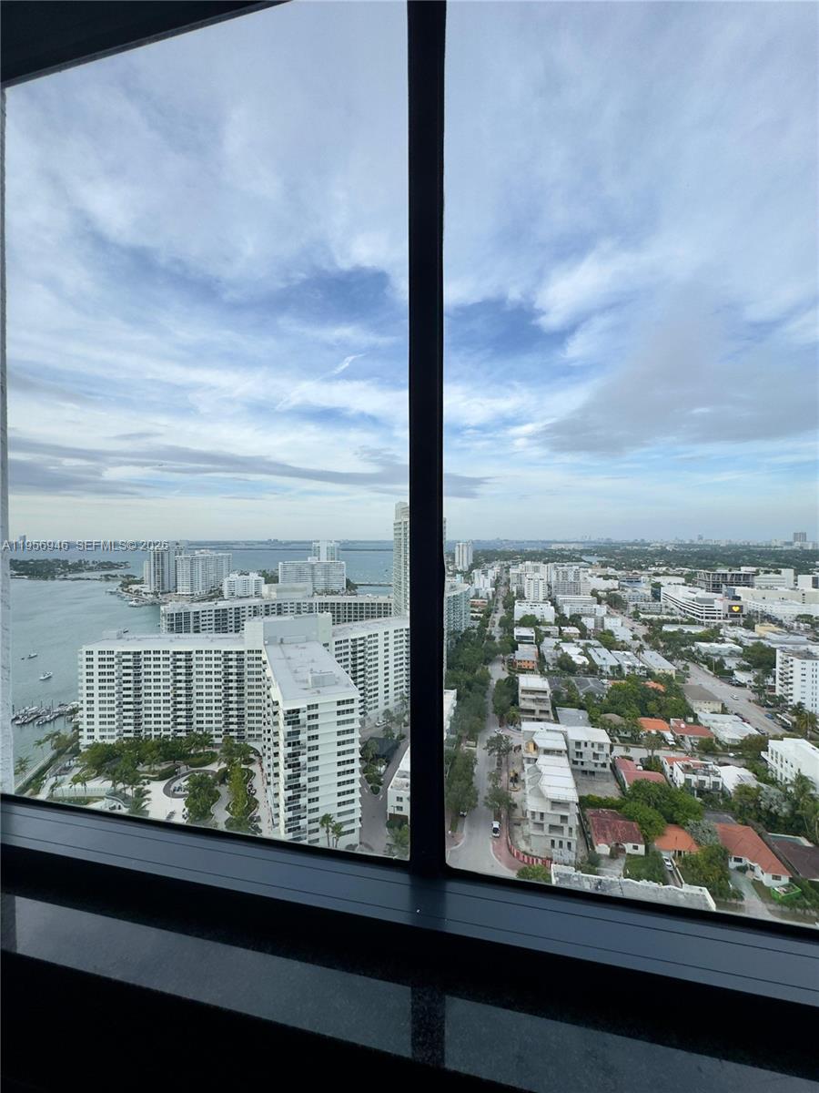 1330 West Ave #3007 Miami Beach, FL 33139