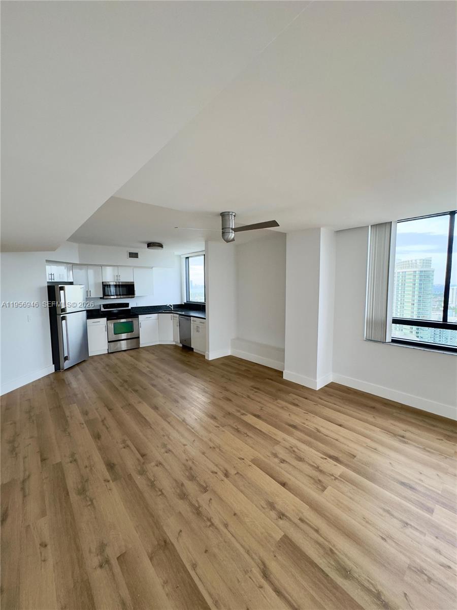 1330 West Ave #3007 Miami Beach, FL 33139