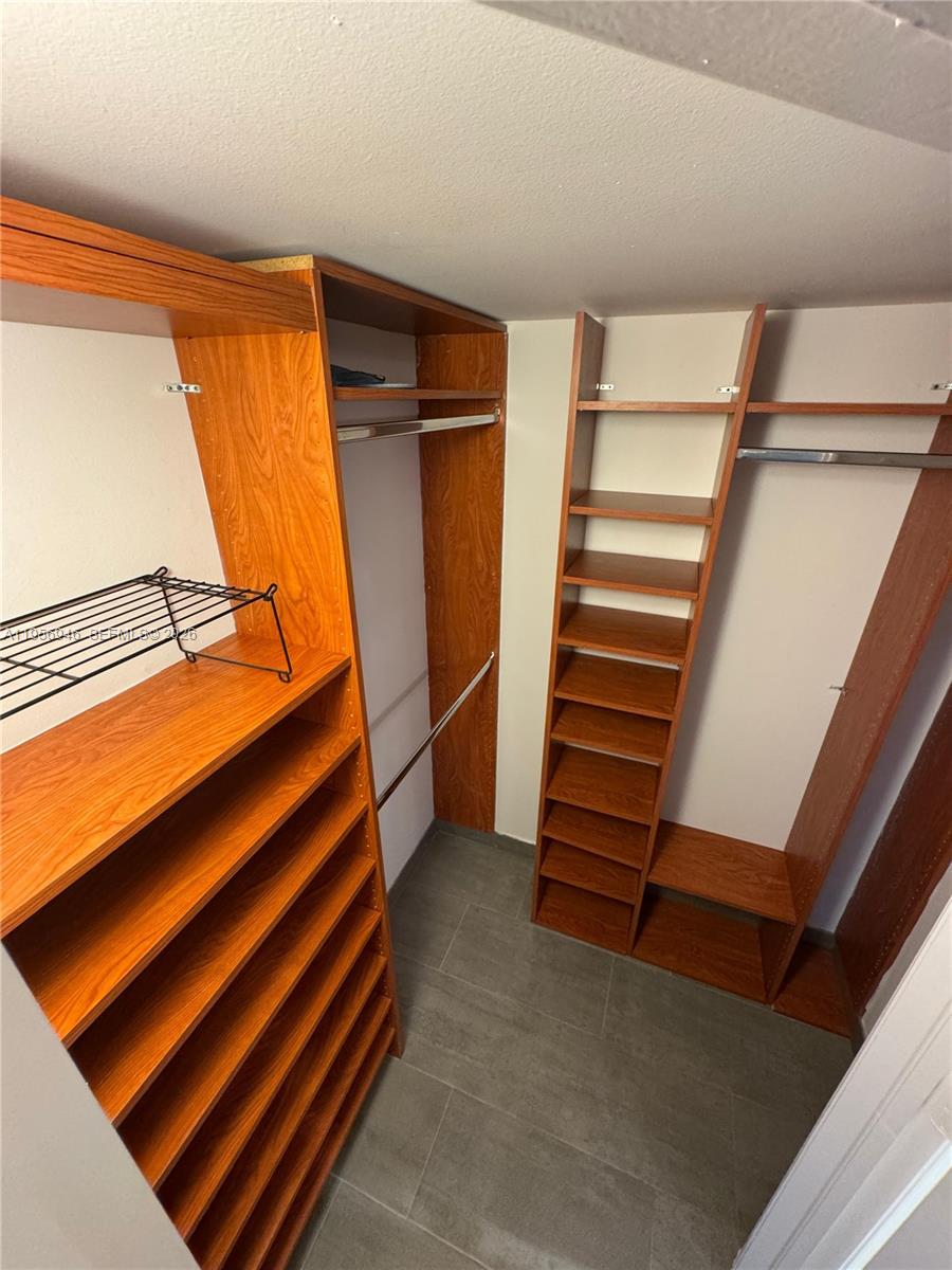 1330 West Ave #3007 Miami Beach, FL 33139