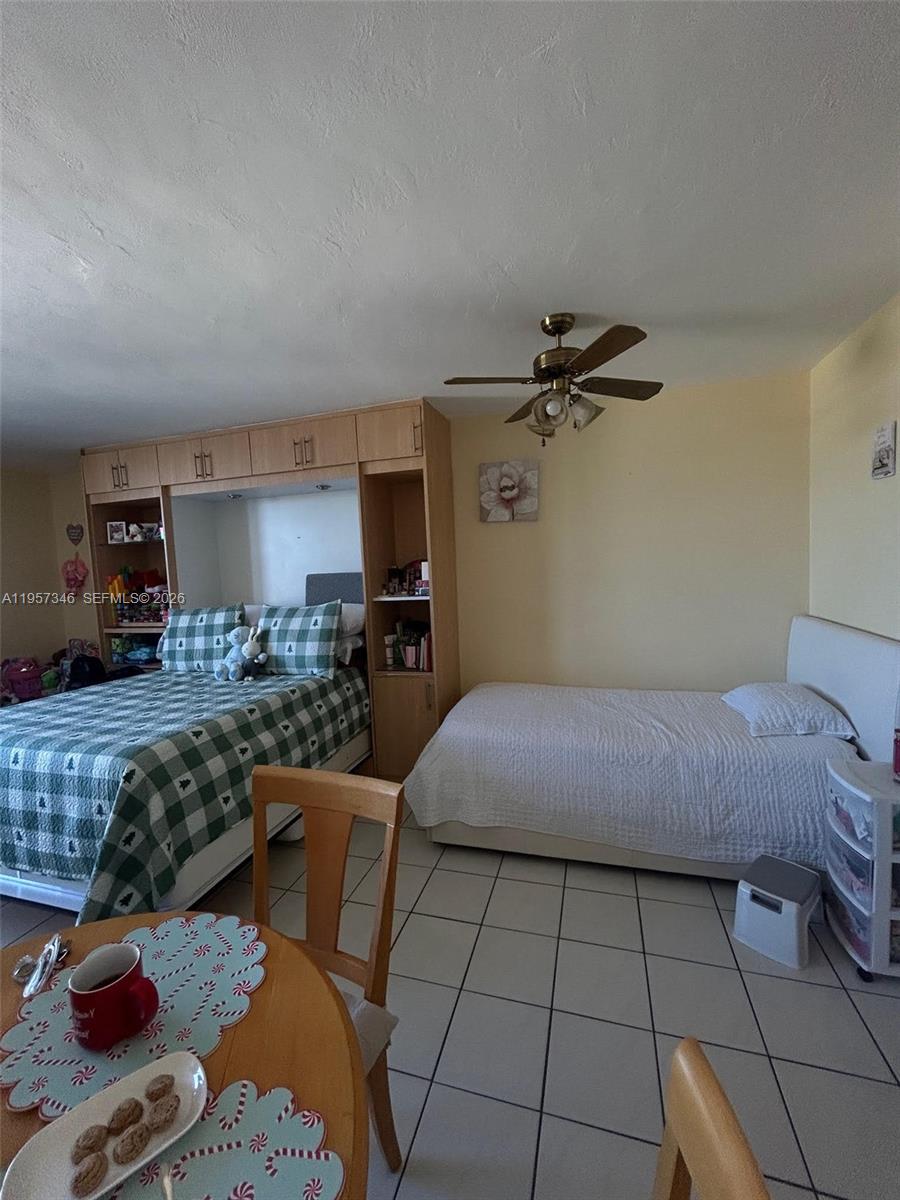 2899 Collins Ave #1234 Miami Beach, FL 33140