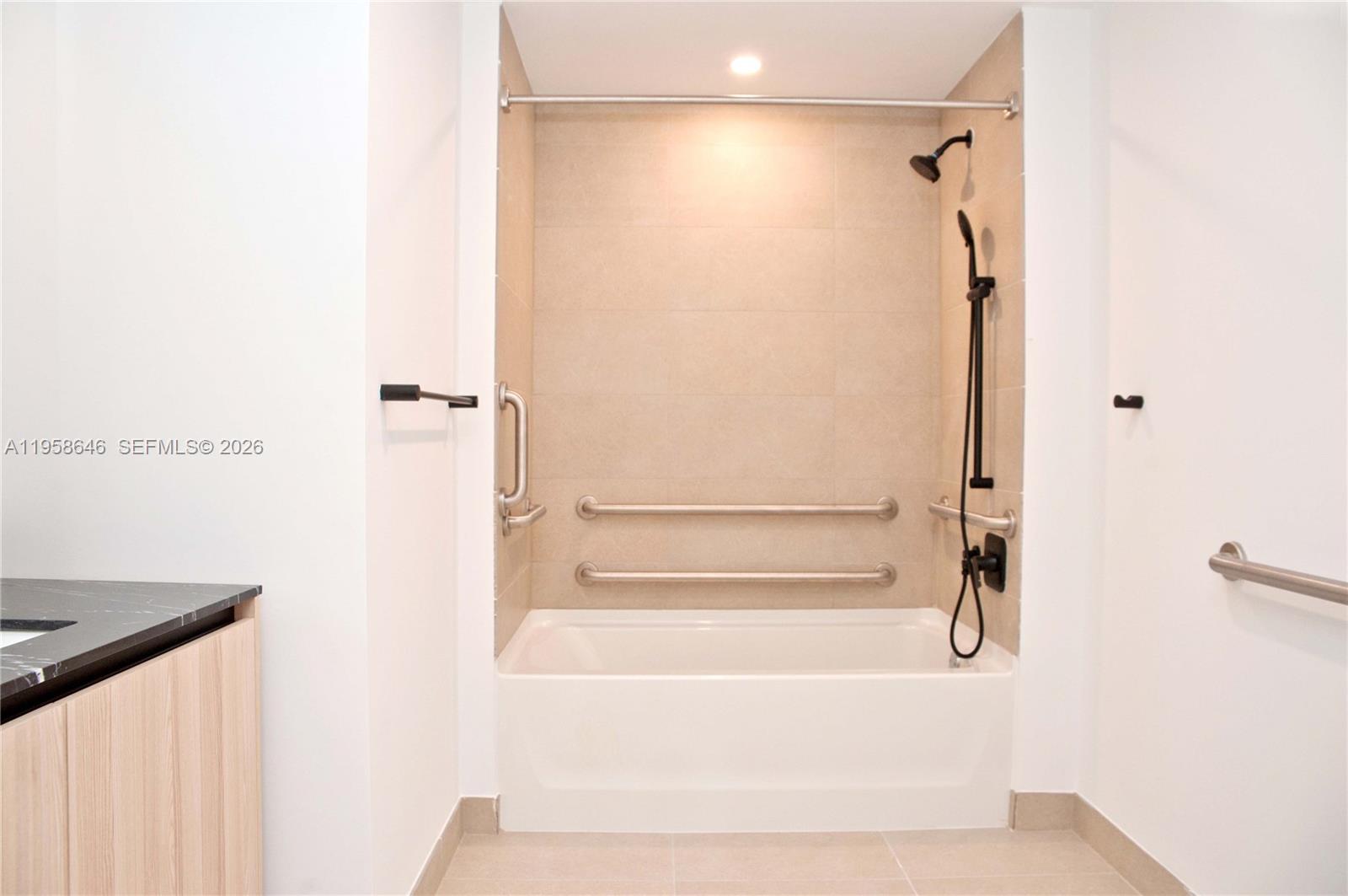 225 N Miami Ave #2508 Miami, FL 33128