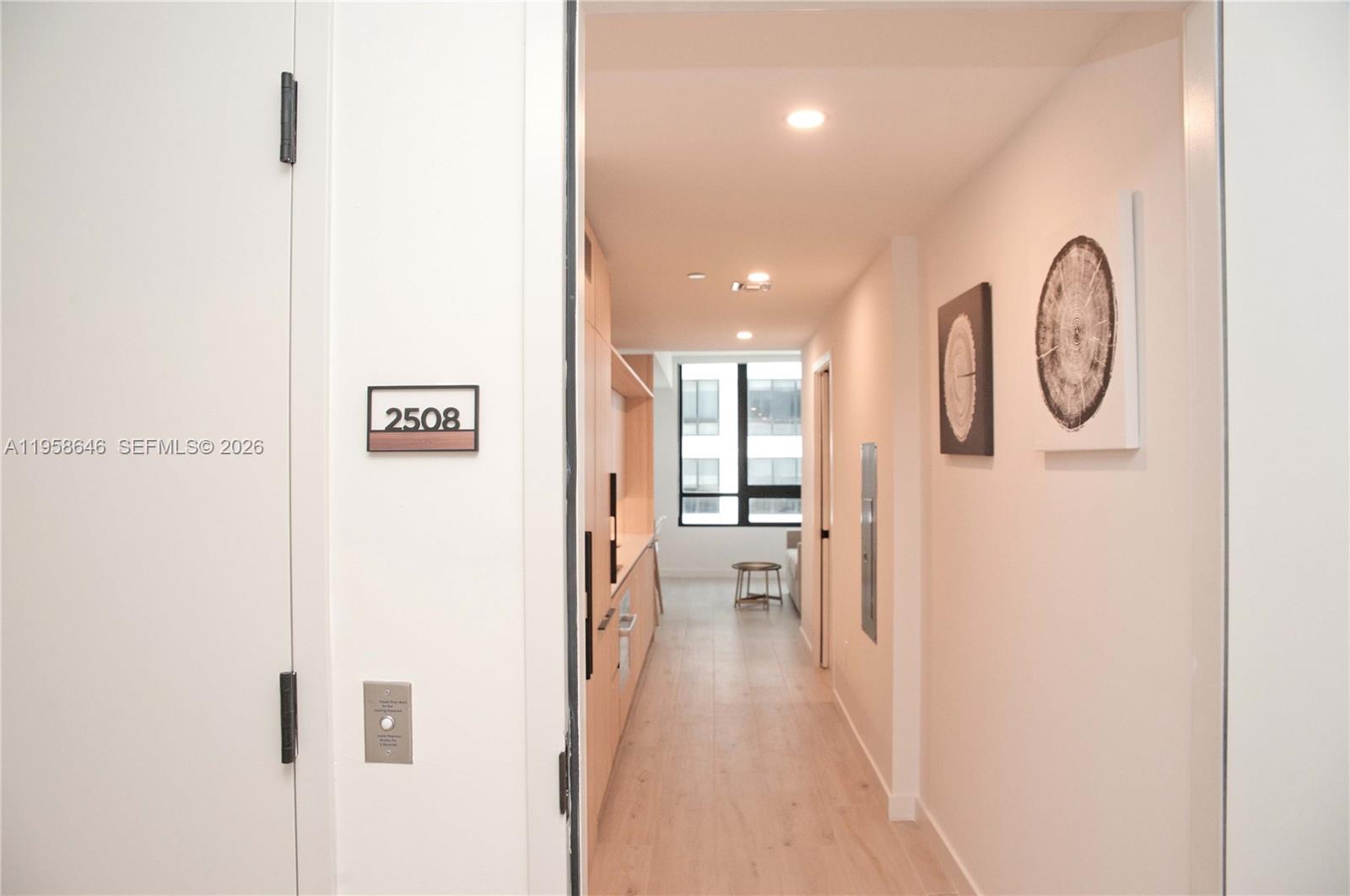 225 N Miami Ave #2508 Miami, FL 33128