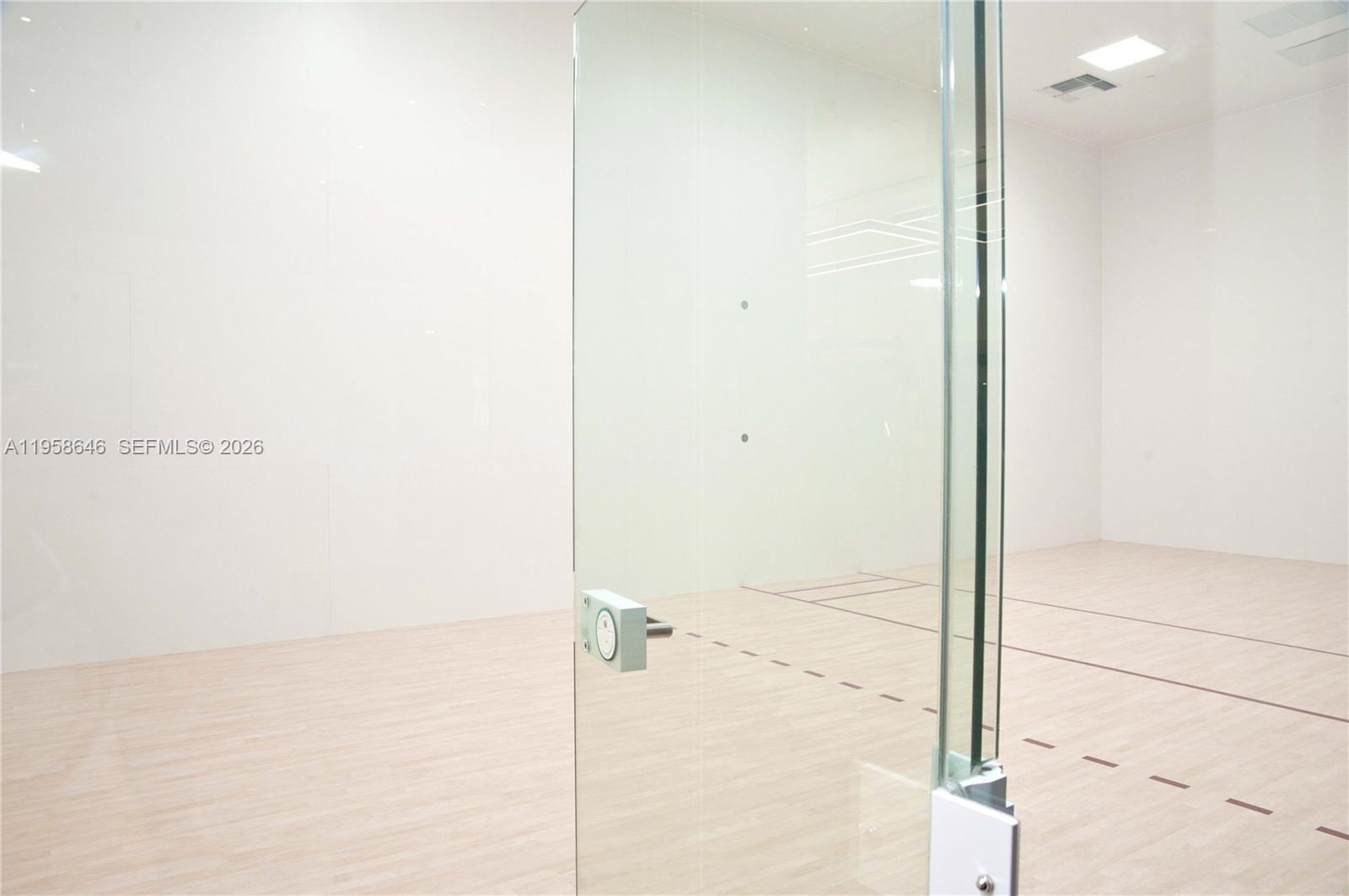 225 N Miami Ave #2508 Miami, FL 33128