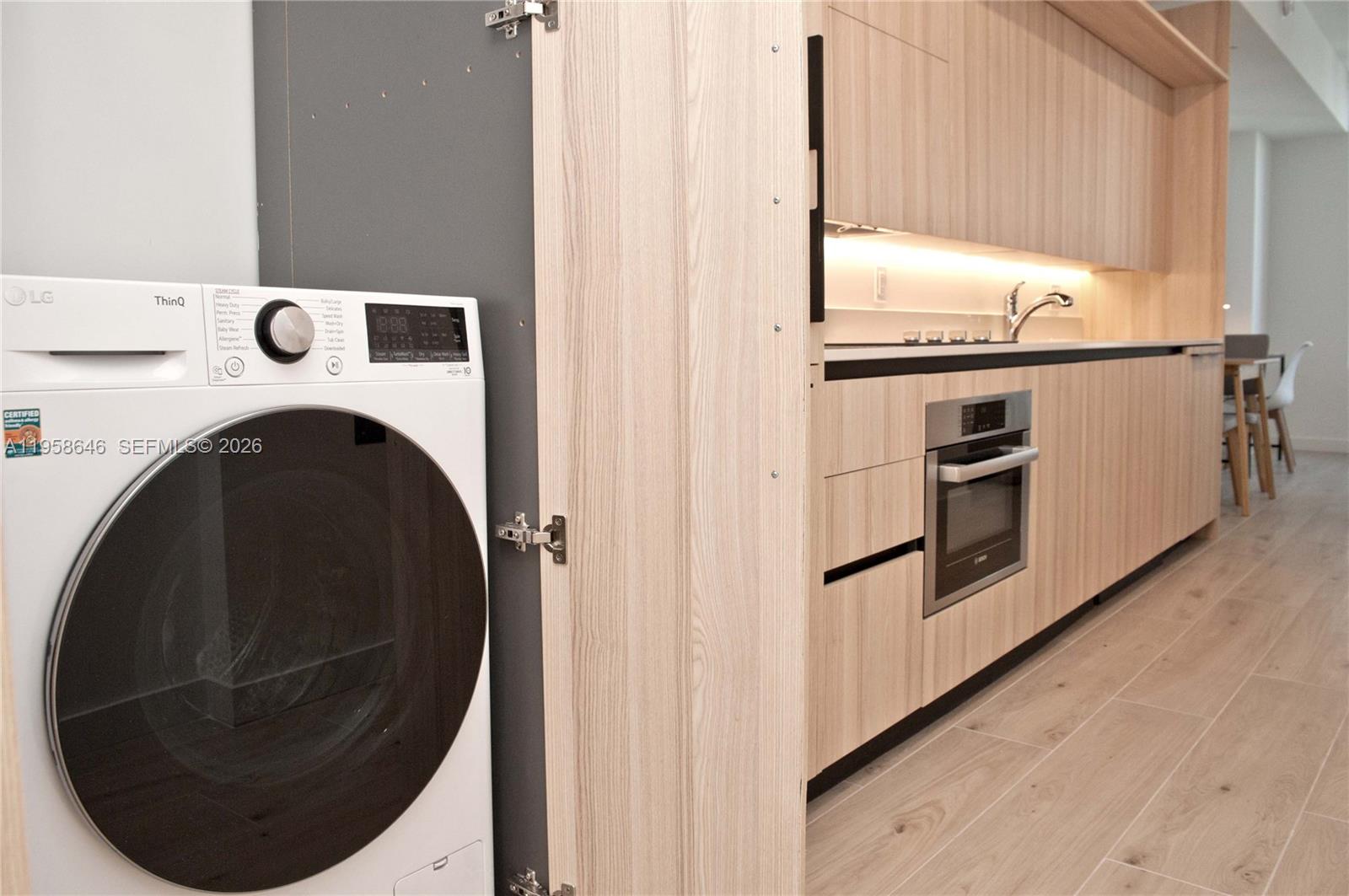 225 N Miami Ave #2508 Miami, FL 33128