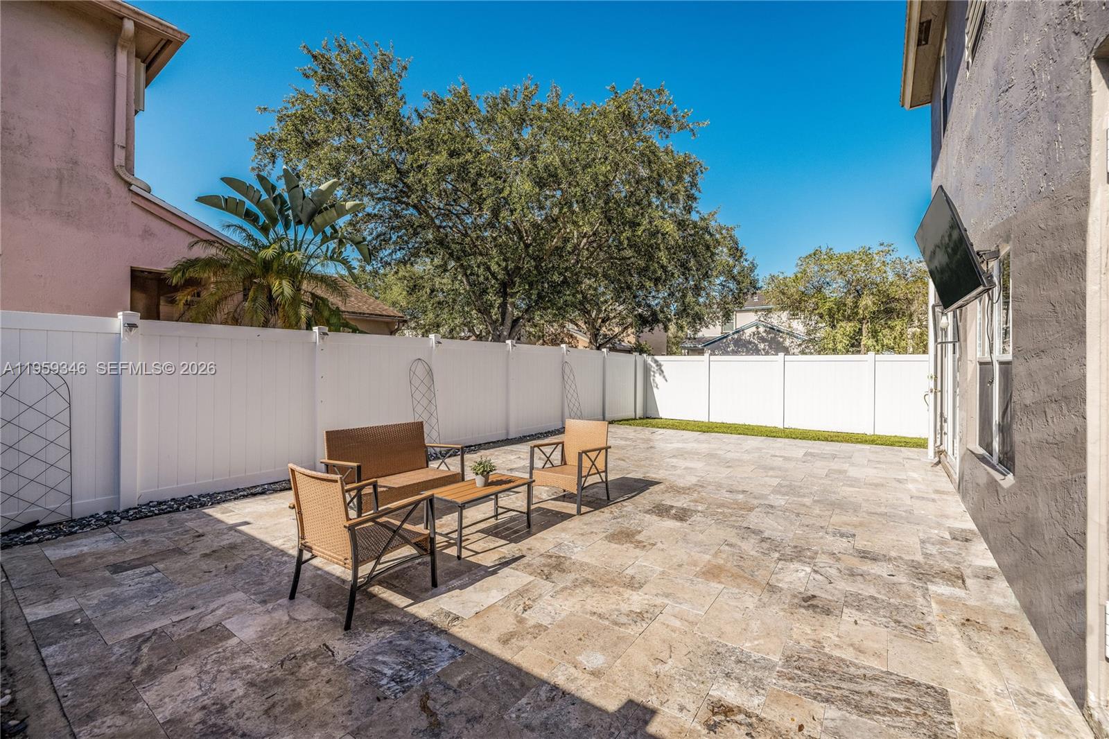 20709 NW 1st St Pembroke Pines, FL 33029