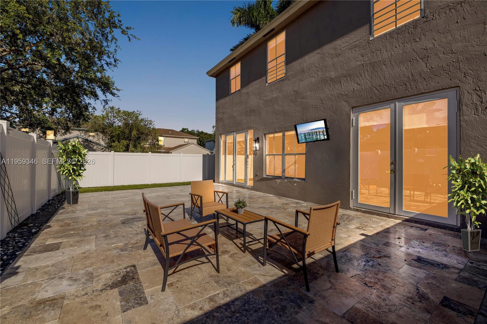 20709 NW 1st St Pembroke Pines, FL 33029