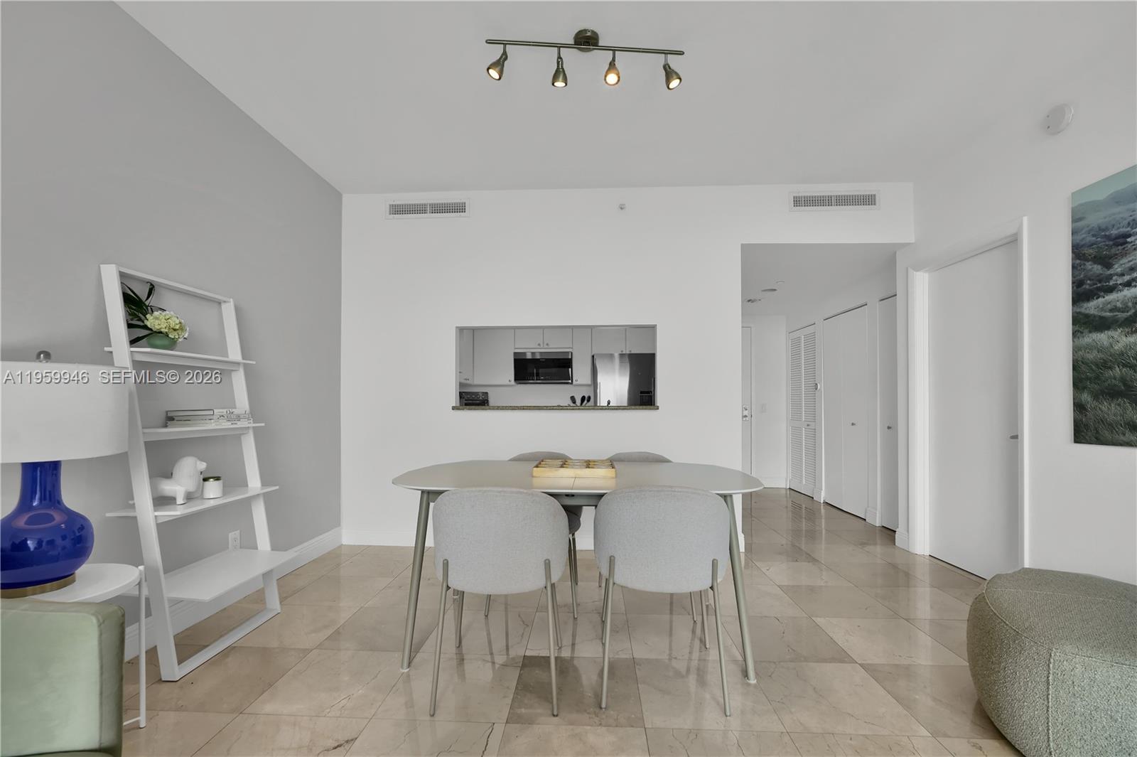 image The Metropolitan22