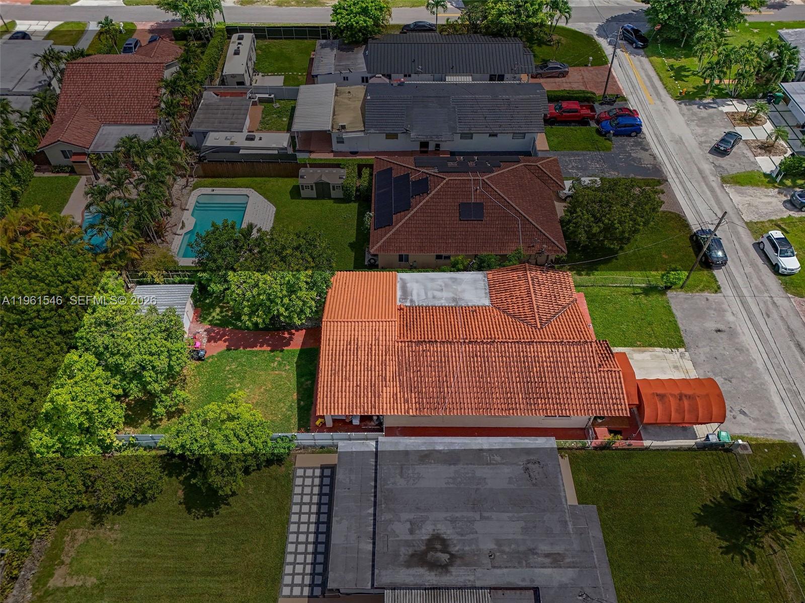 2821 SW 65th Ave Miami, FL 33155