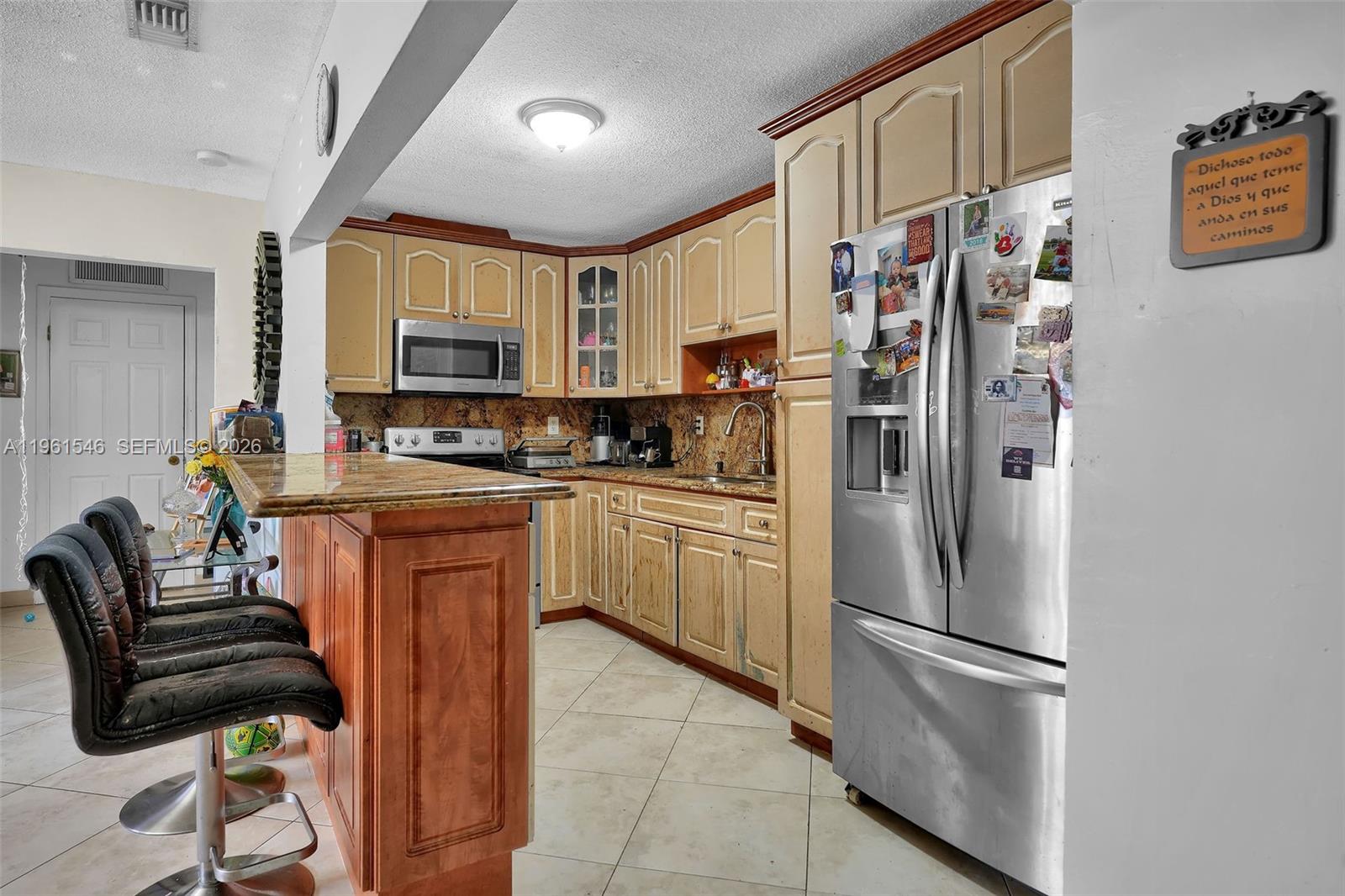 2821 SW 65th Ave Miami, FL 33155