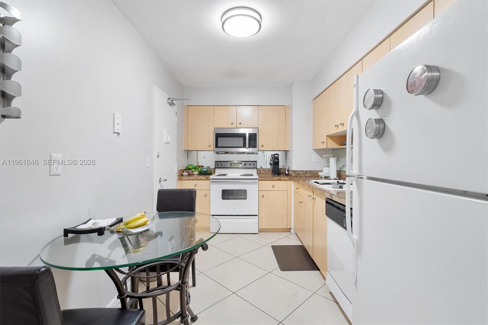 image Carlisle on the Ocean9