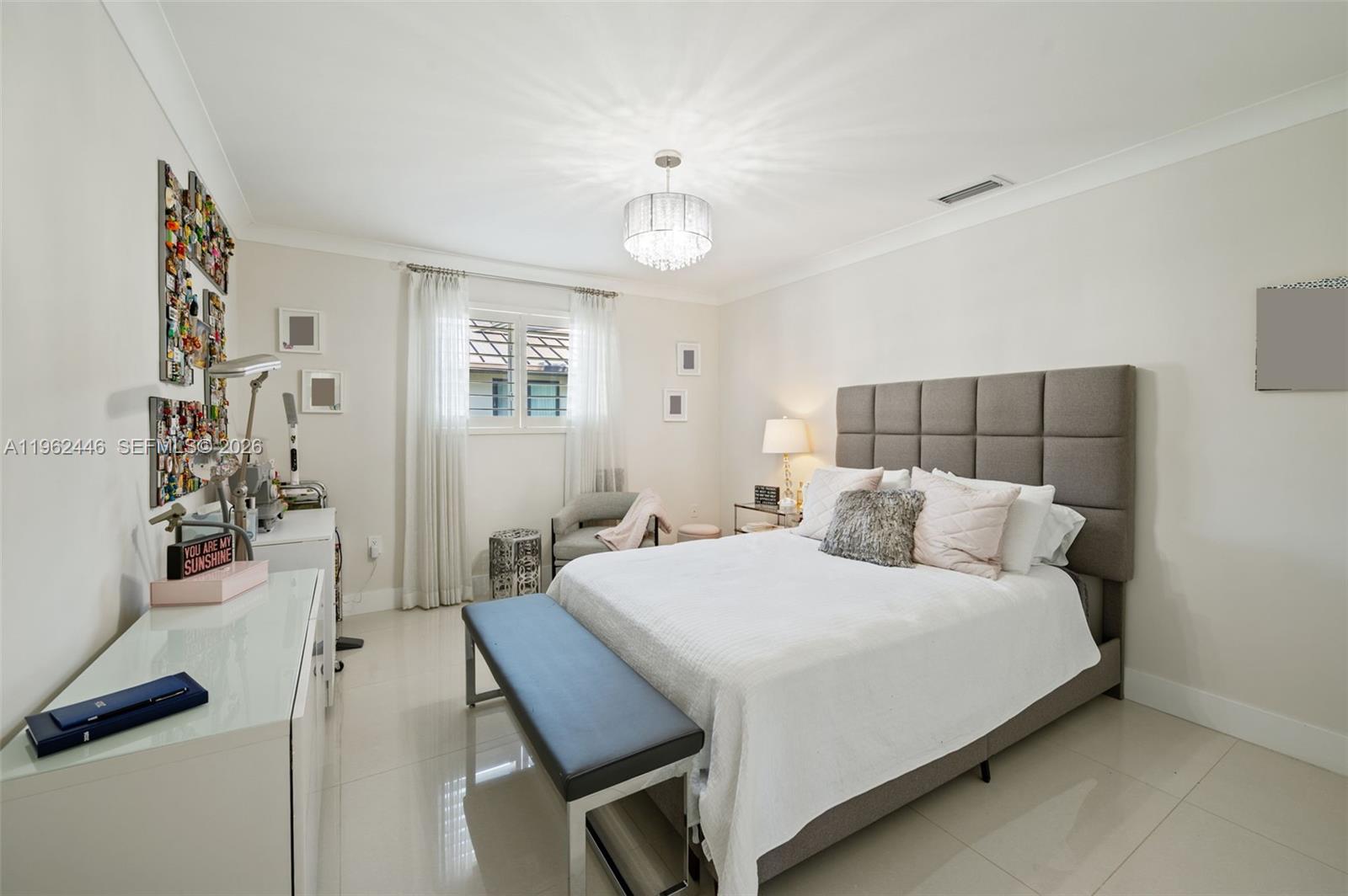 16140 Aberdeen Way Miami Lakes, FL 33014