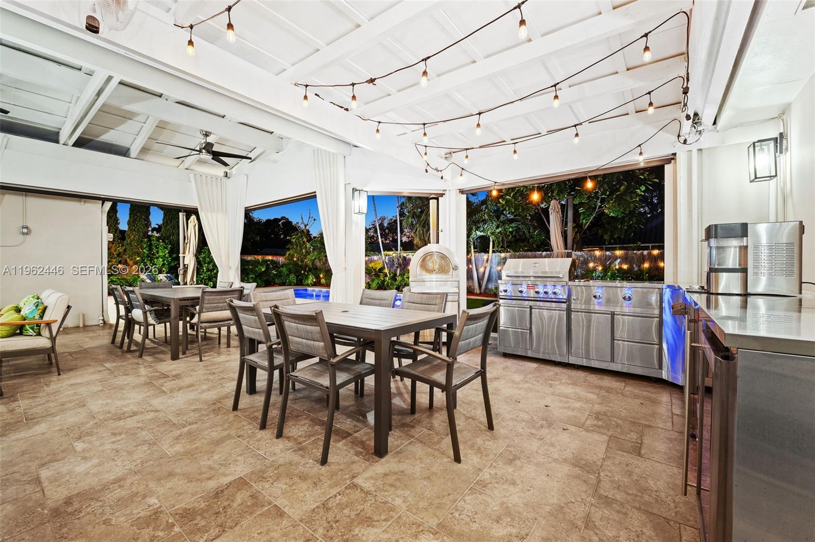 16140 Aberdeen Way Miami Lakes, FL 33014