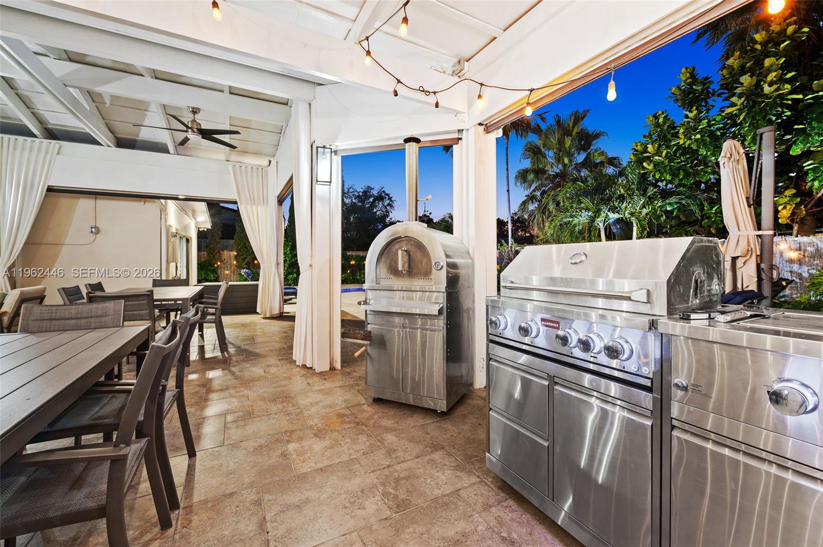 16140 Aberdeen Way Miami Lakes, FL 33014