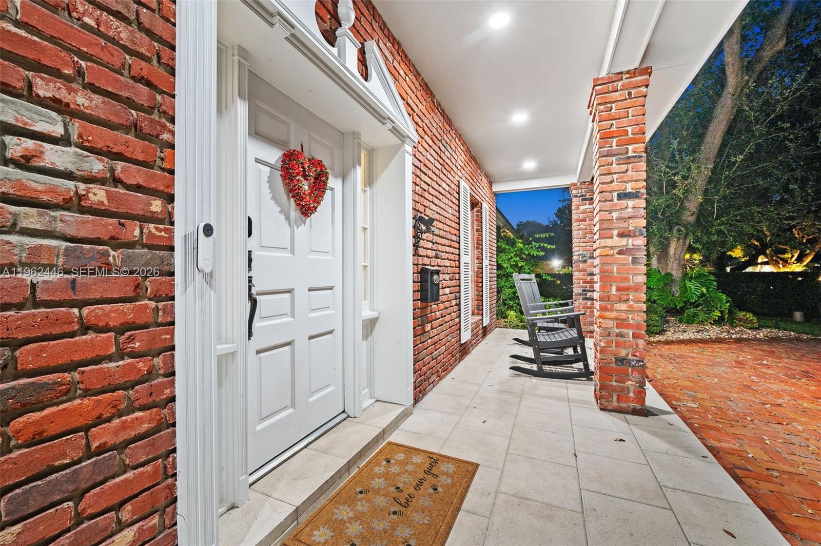 16140 Aberdeen Way Miami Lakes, FL 33014