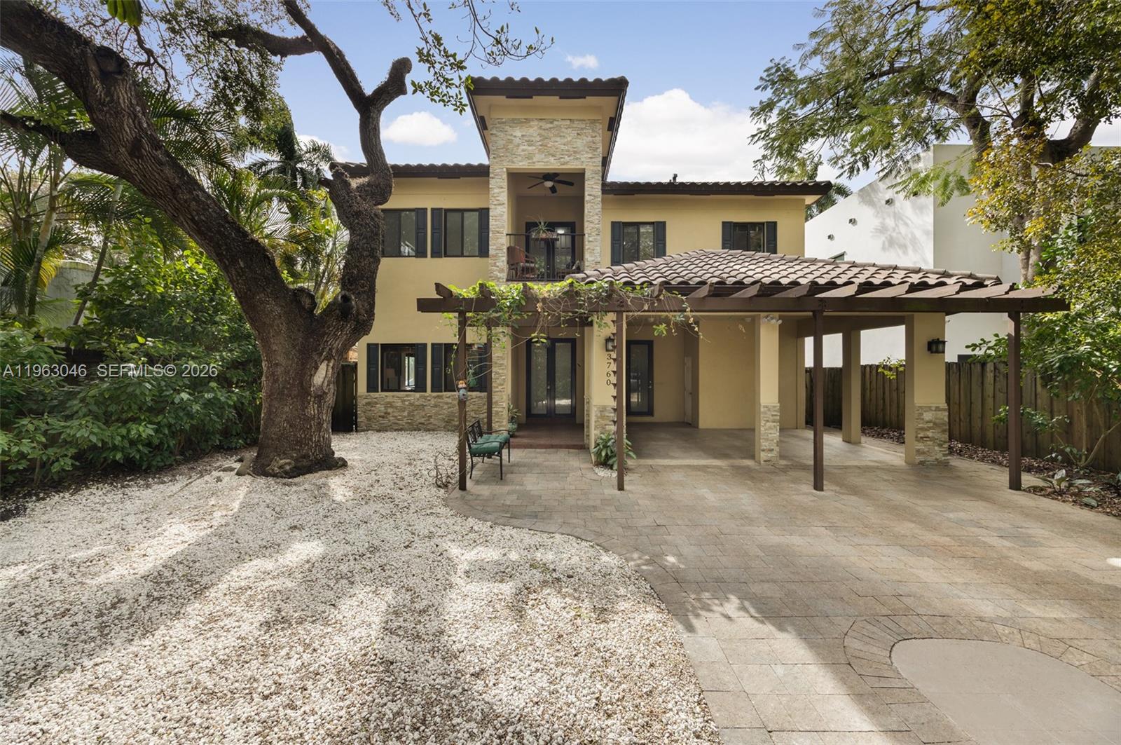 3760 Kumquat Ave Coconut Grove, FL 33133