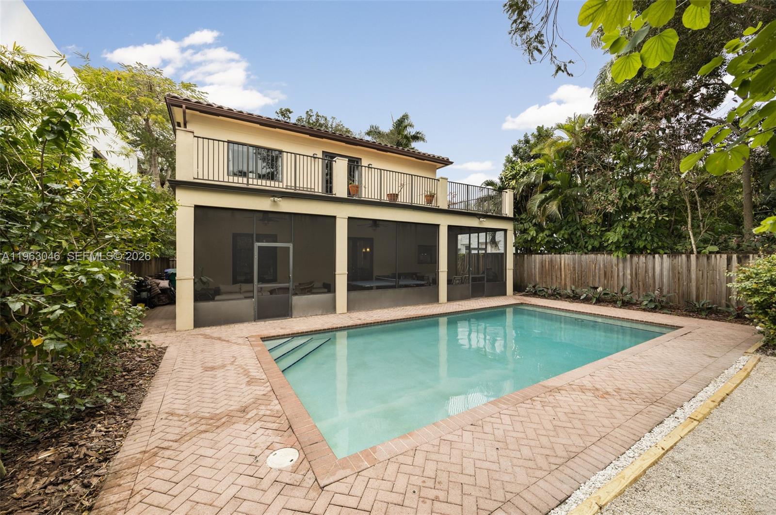 3760 Kumquat Ave Coconut Grove, FL 33133