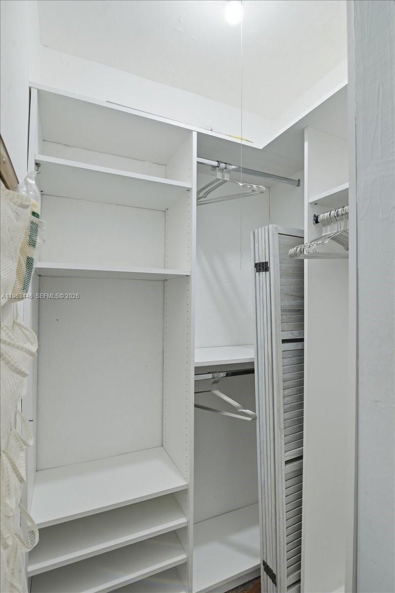 736 12th St #7 Miami Beach, FL 33139