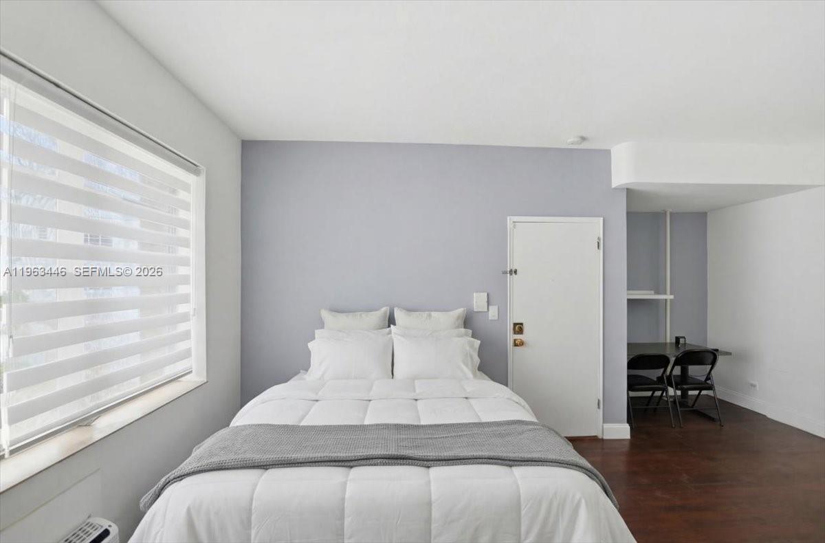 736 12th St #7 Miami Beach, FL 33139