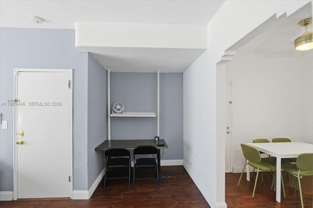 736 12th St #7 Miami Beach, FL 33139