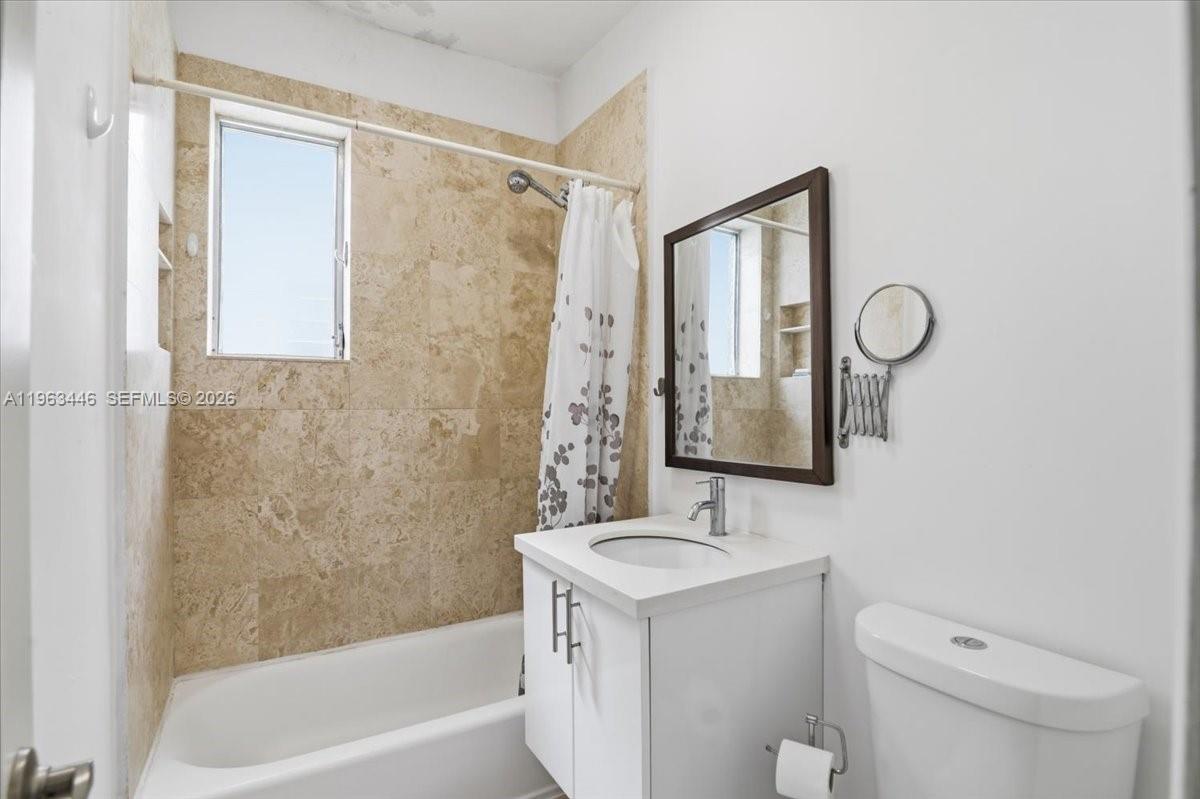 736 12th St #7 Miami Beach, FL 33139