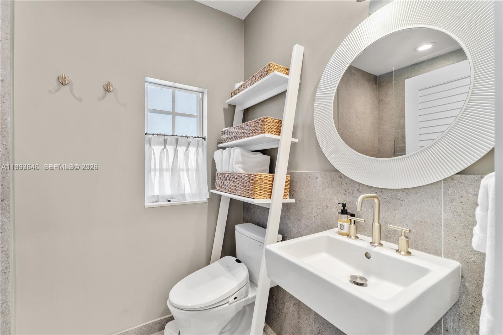 4108 Palmarito St Coral Gables, FL 33146