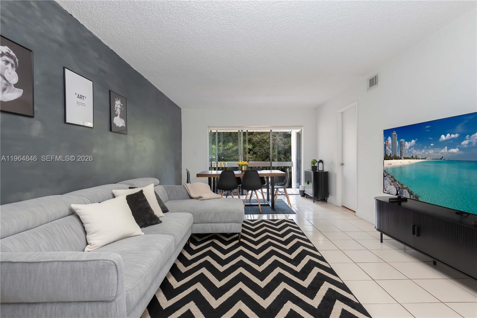 8885 Fontainebleau Blvd #205 Miami, FL 33172