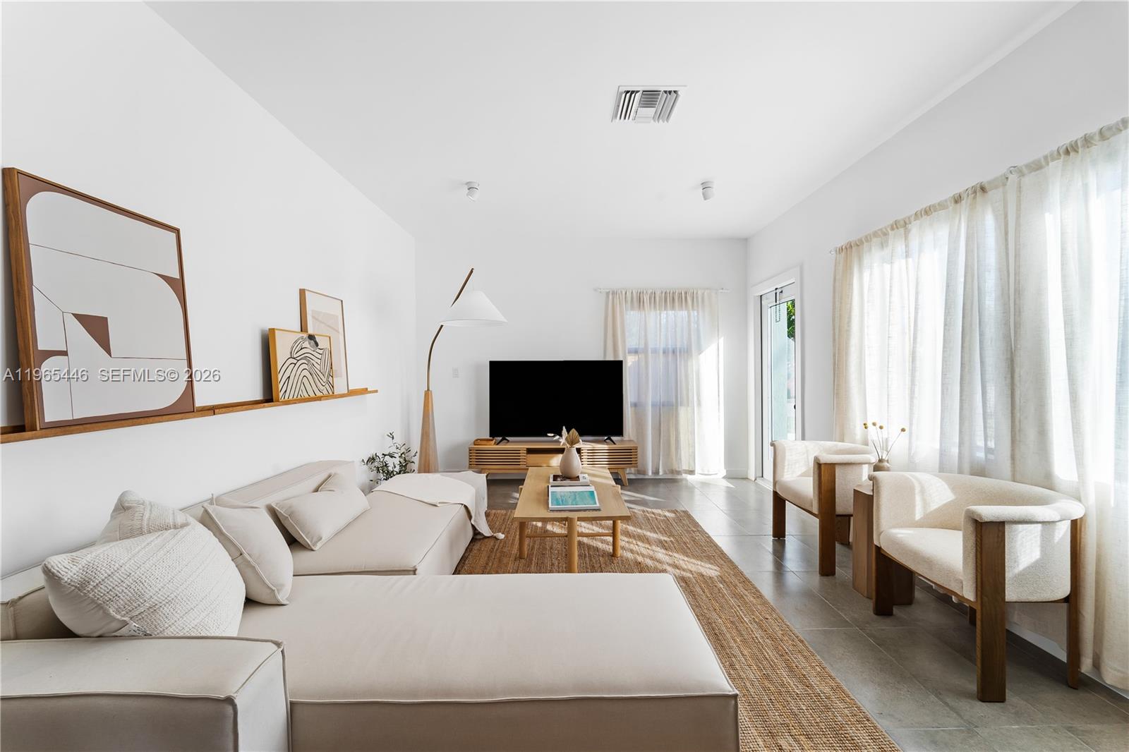 18700 SW 117th Ave Miami, FL 33177