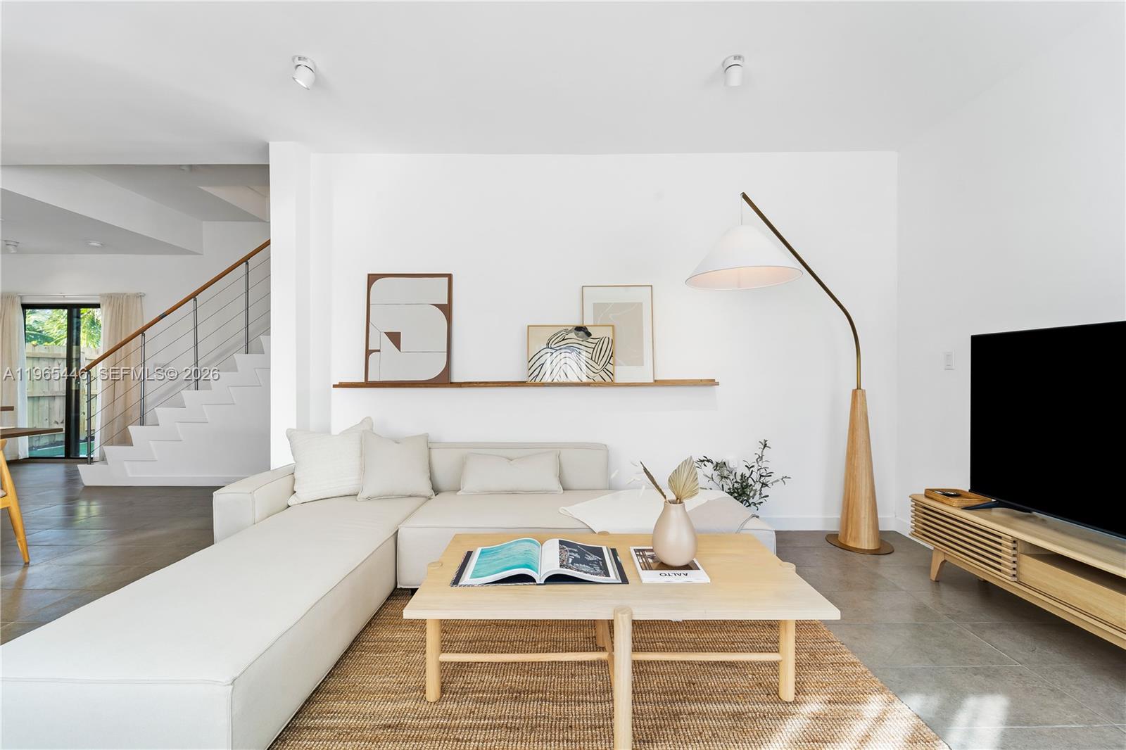 18700 SW 117th Ave Miami, FL 33177