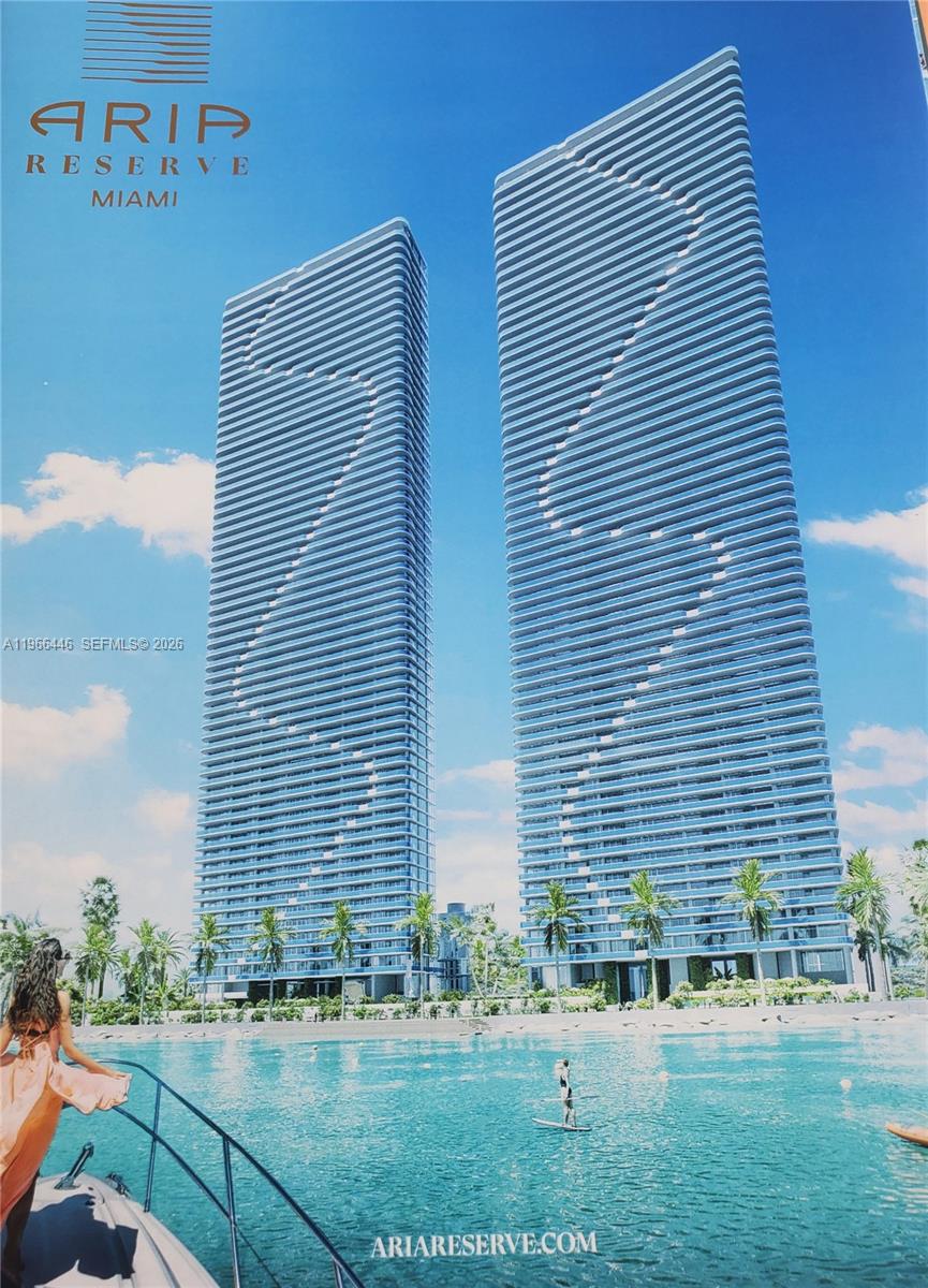 700 NE 24th St #4403