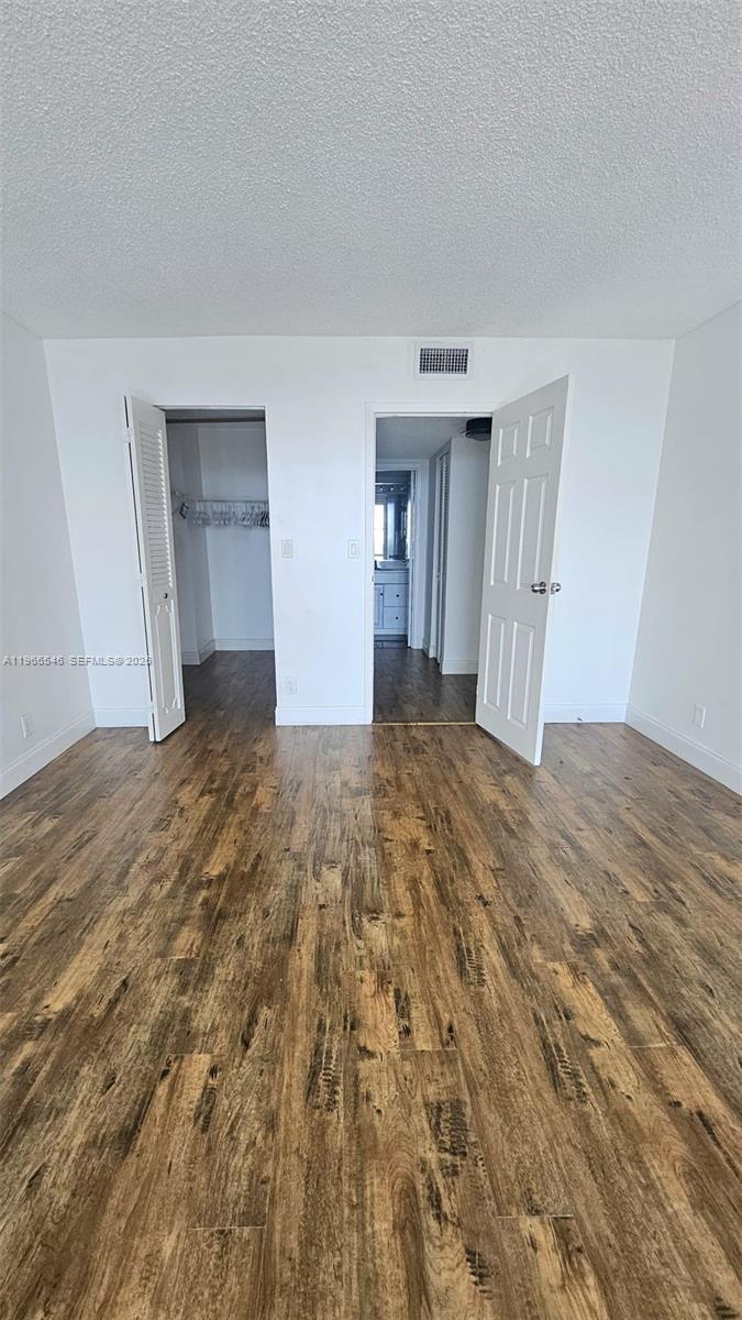 1000 Parkview Dr #605 Hallandale Beach, FL 33009