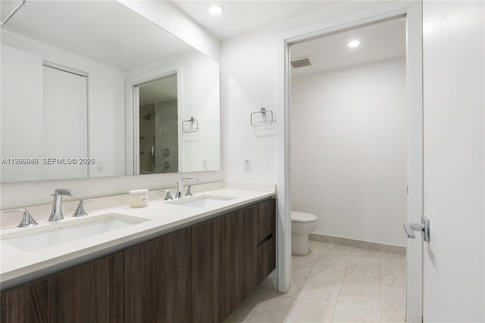 image Aria on the Bay9