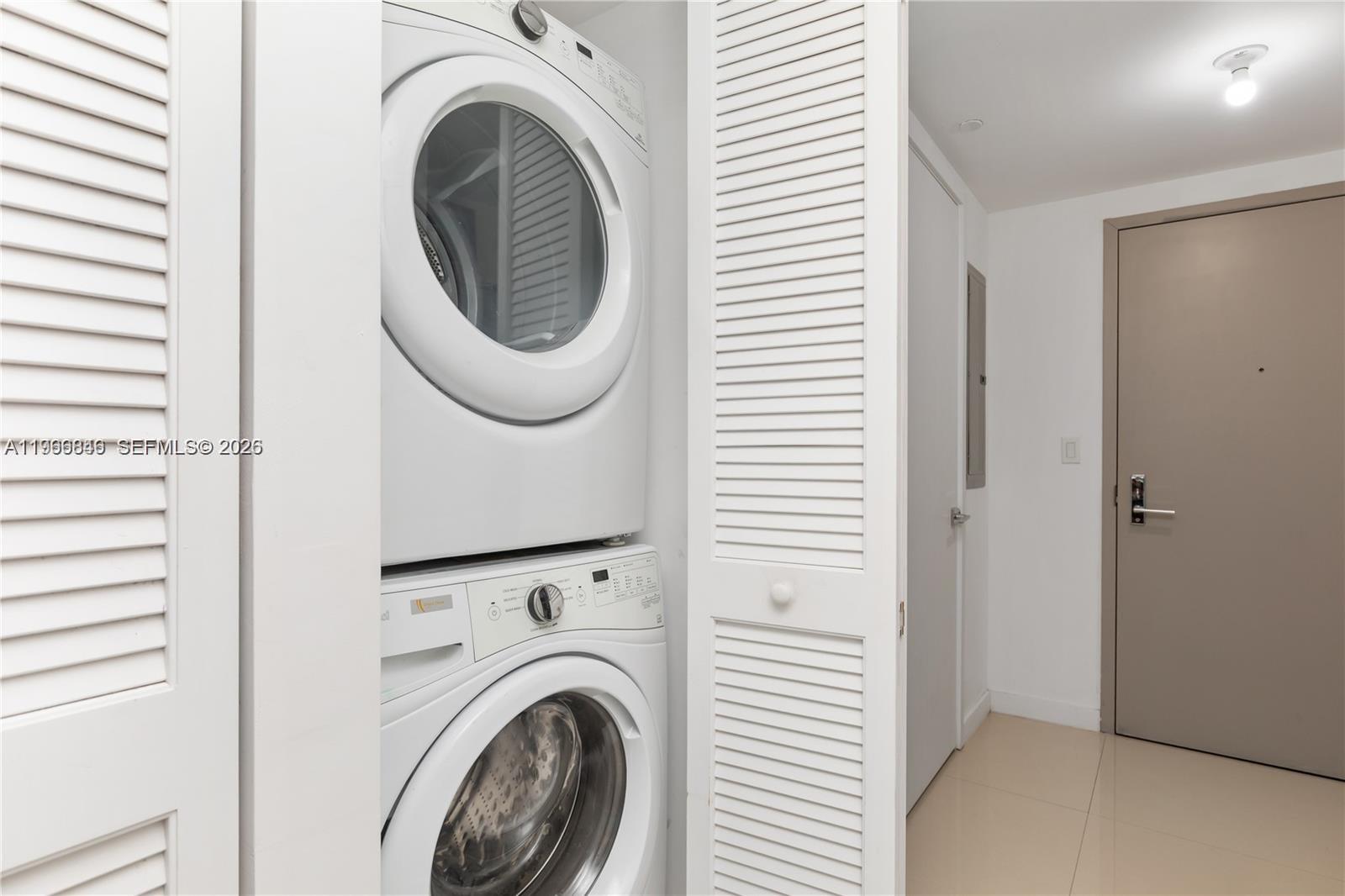 image Aria on the Bay10