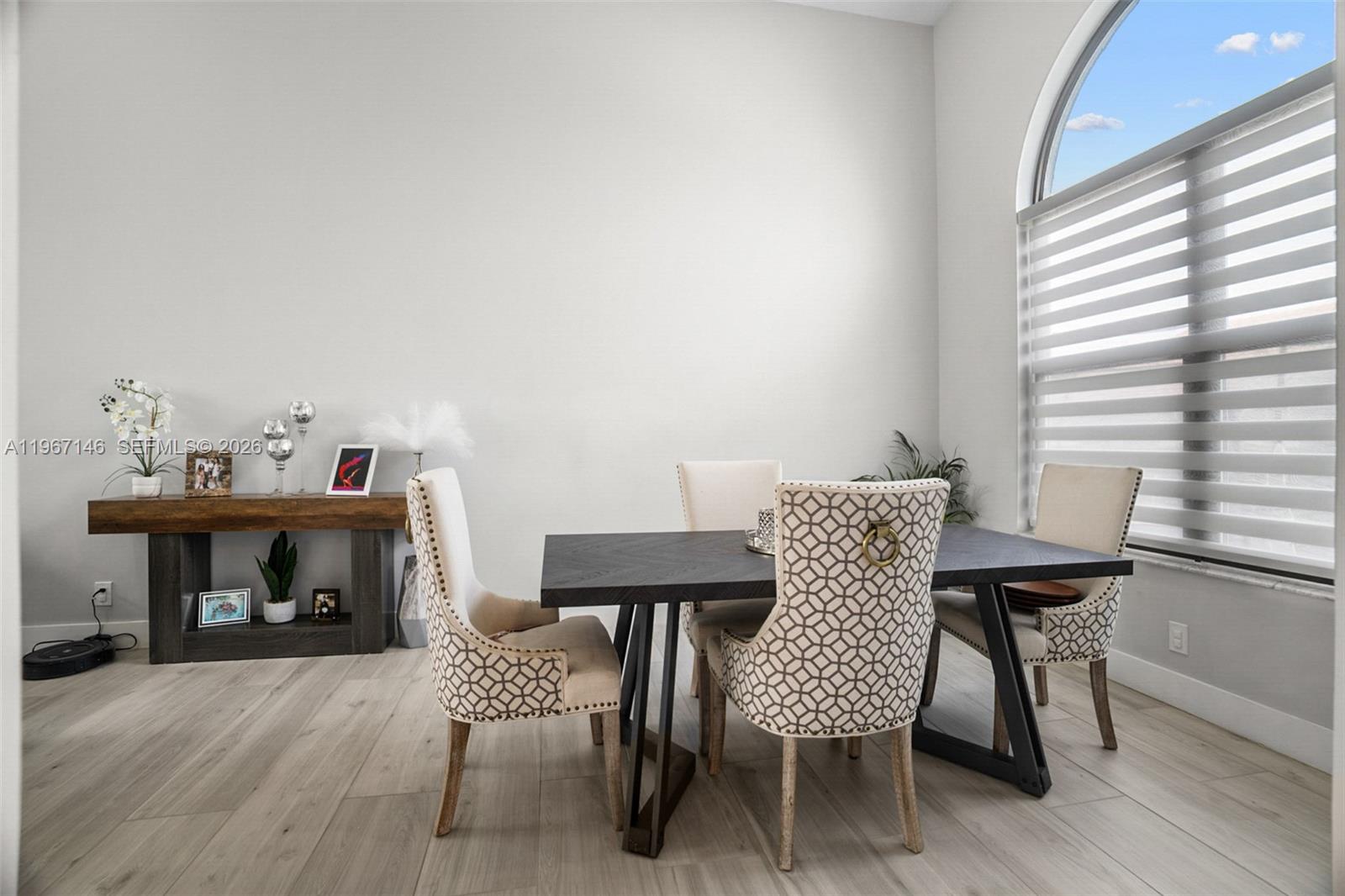 1034 NW 184th Way Pembroke Pines, FL 33029