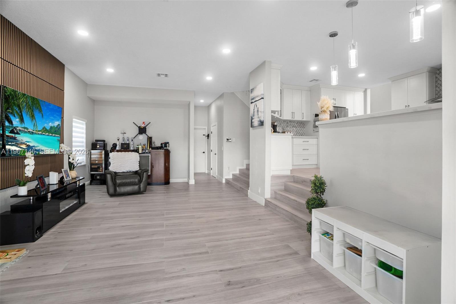 1034 NW 184th Way Pembroke Pines, FL 33029