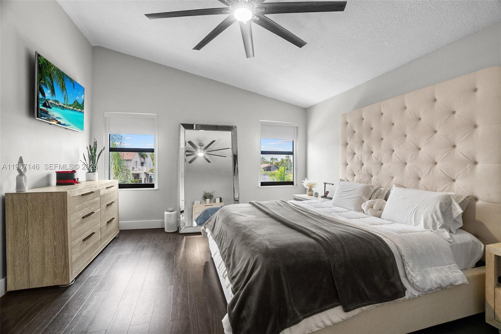 1034 NW 184th Way Pembroke Pines, FL 33029